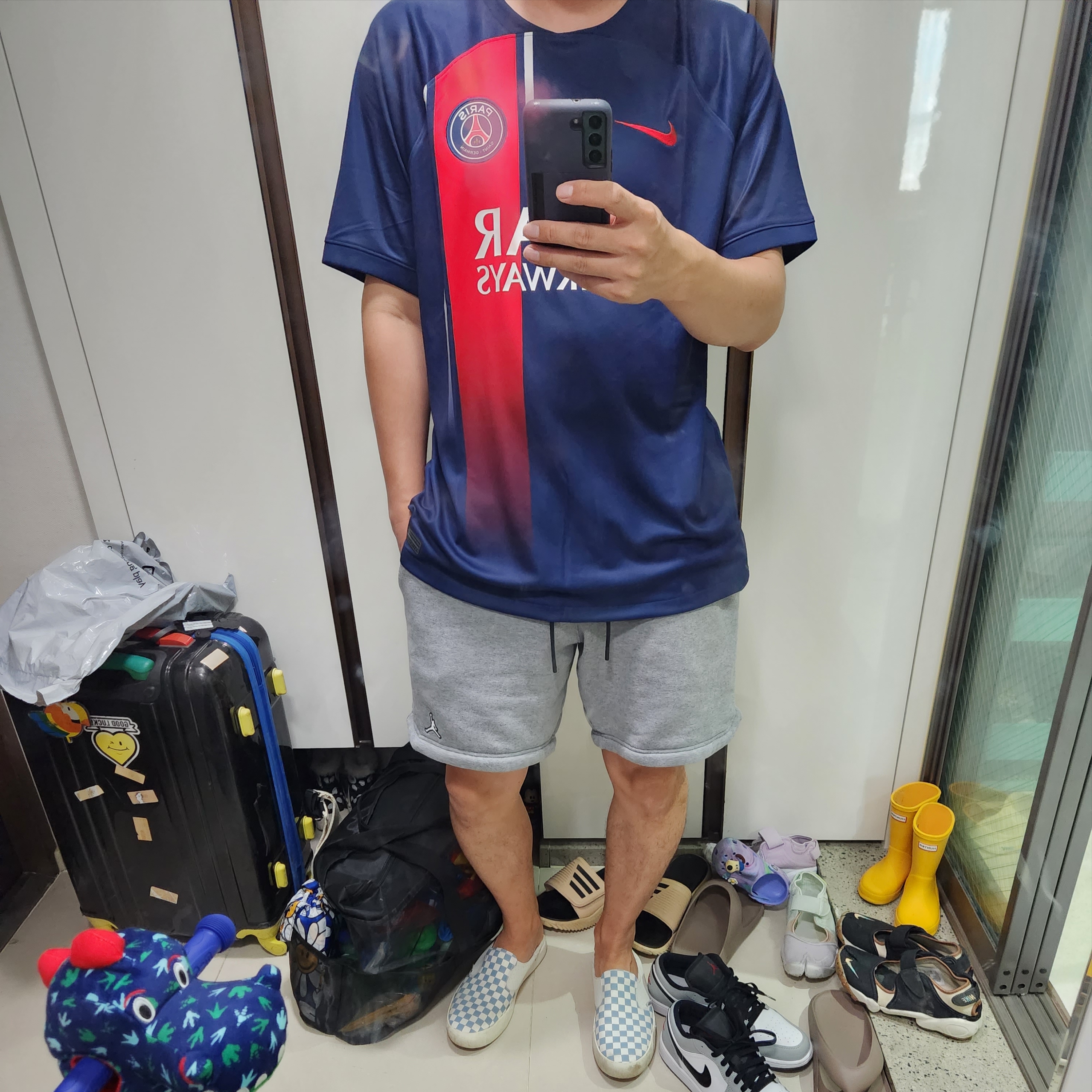 Nike Paris Saint-Germain 2023/24 Dri-Fit Stadium Home Jersey Midnight Navy (Non Marking Ver.) 착용 스타일