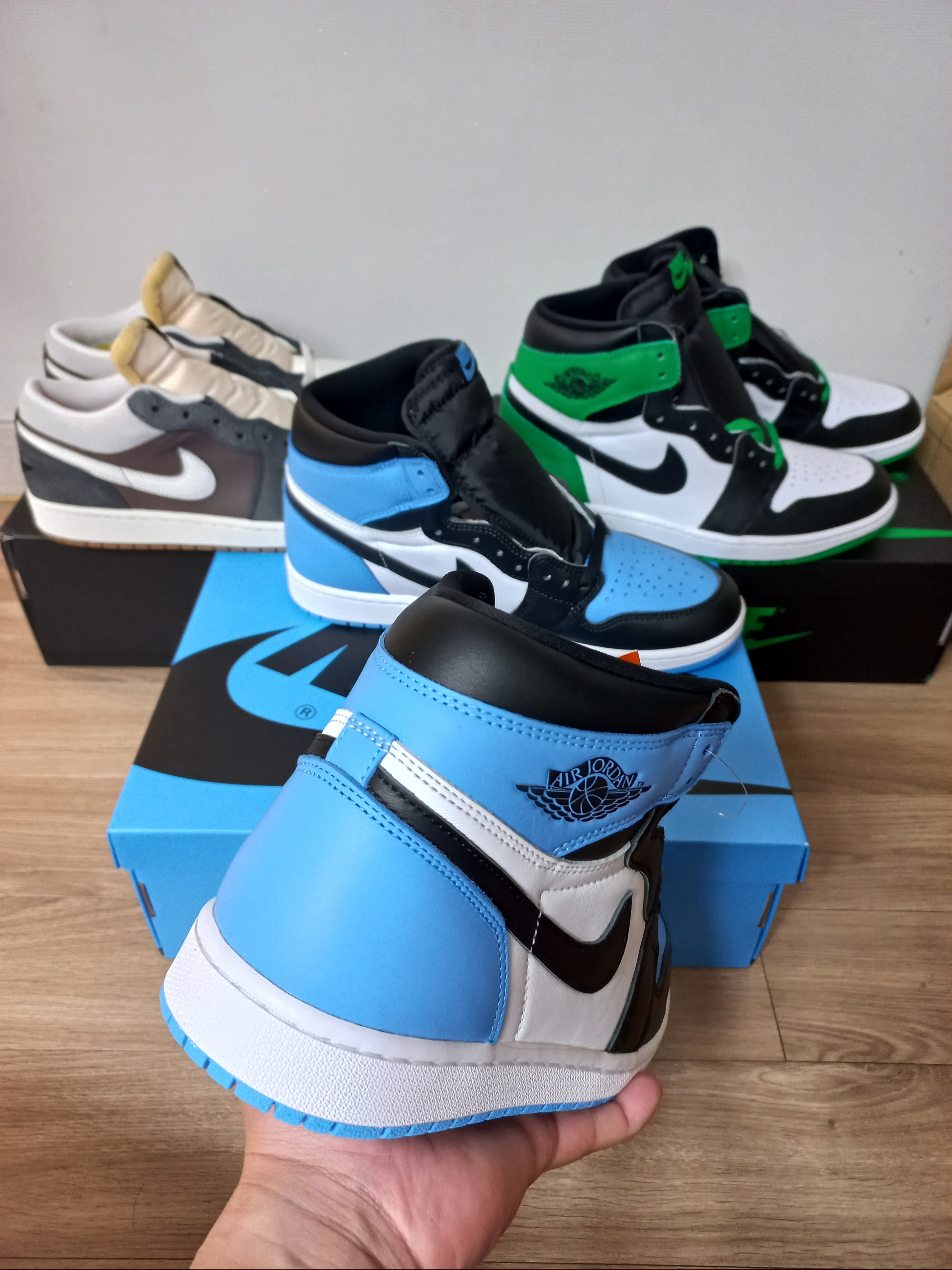 Jordan 1 Retro High OG University Blue, Jordan 1 Low Kkachi 착용 스타일 - 2