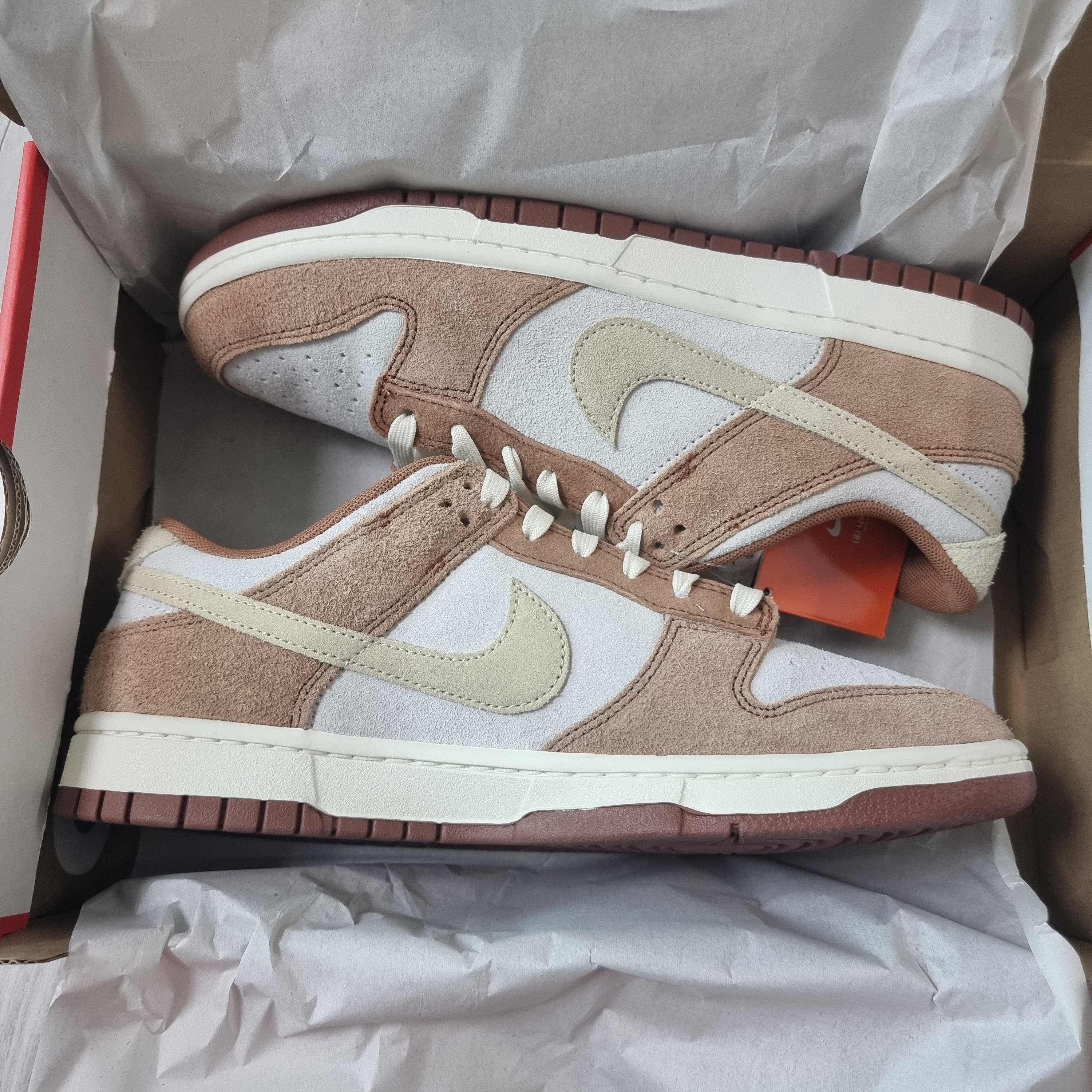 Nike Dunk Low Pro Premium Medium Curry 착용 스타일 - 3