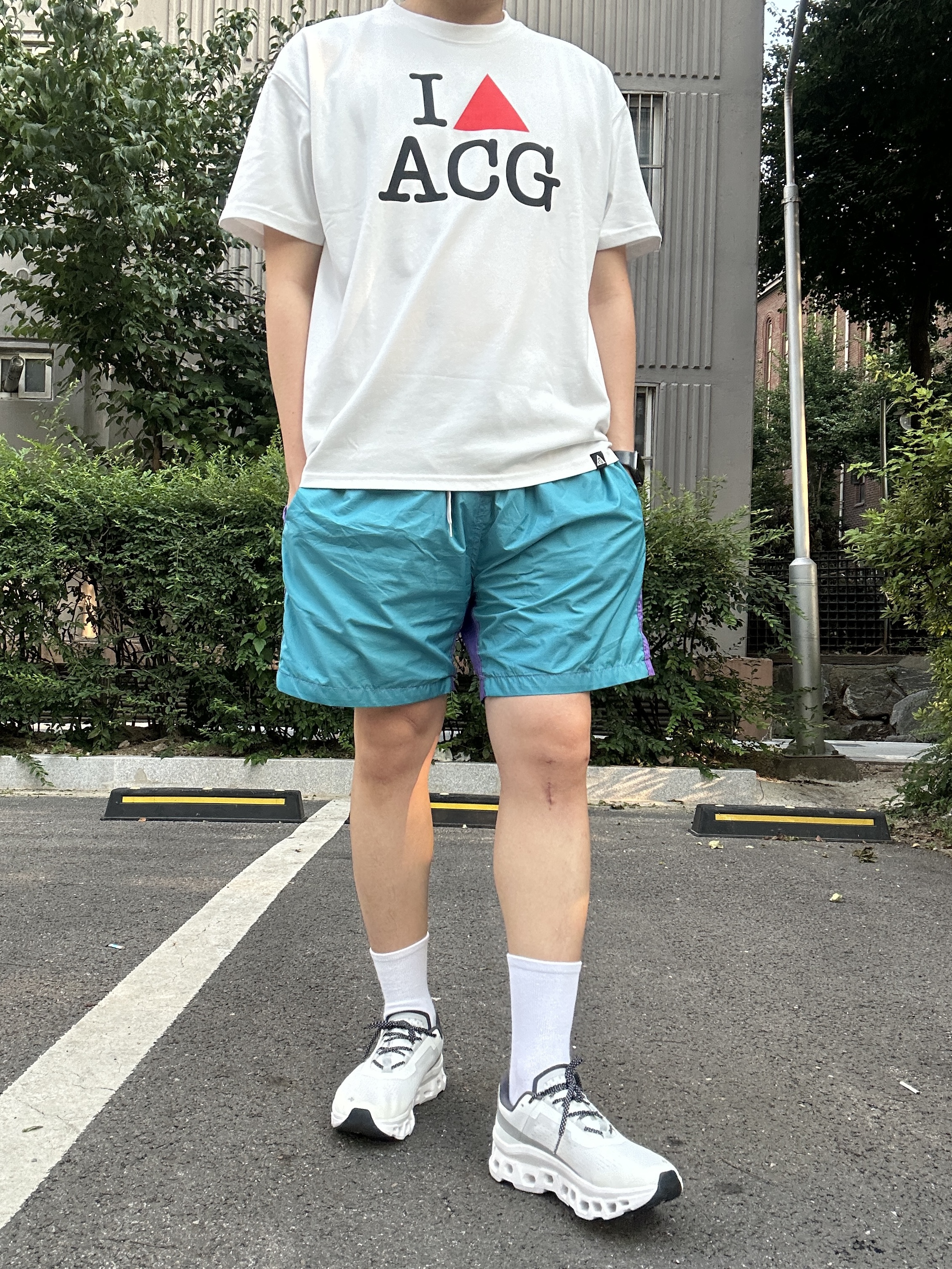 Nike NRG Heart ACG T-Shirt White - Asia, Nike Air Max 97 OG Silver Bullet 2022 착용 스타일 - 1