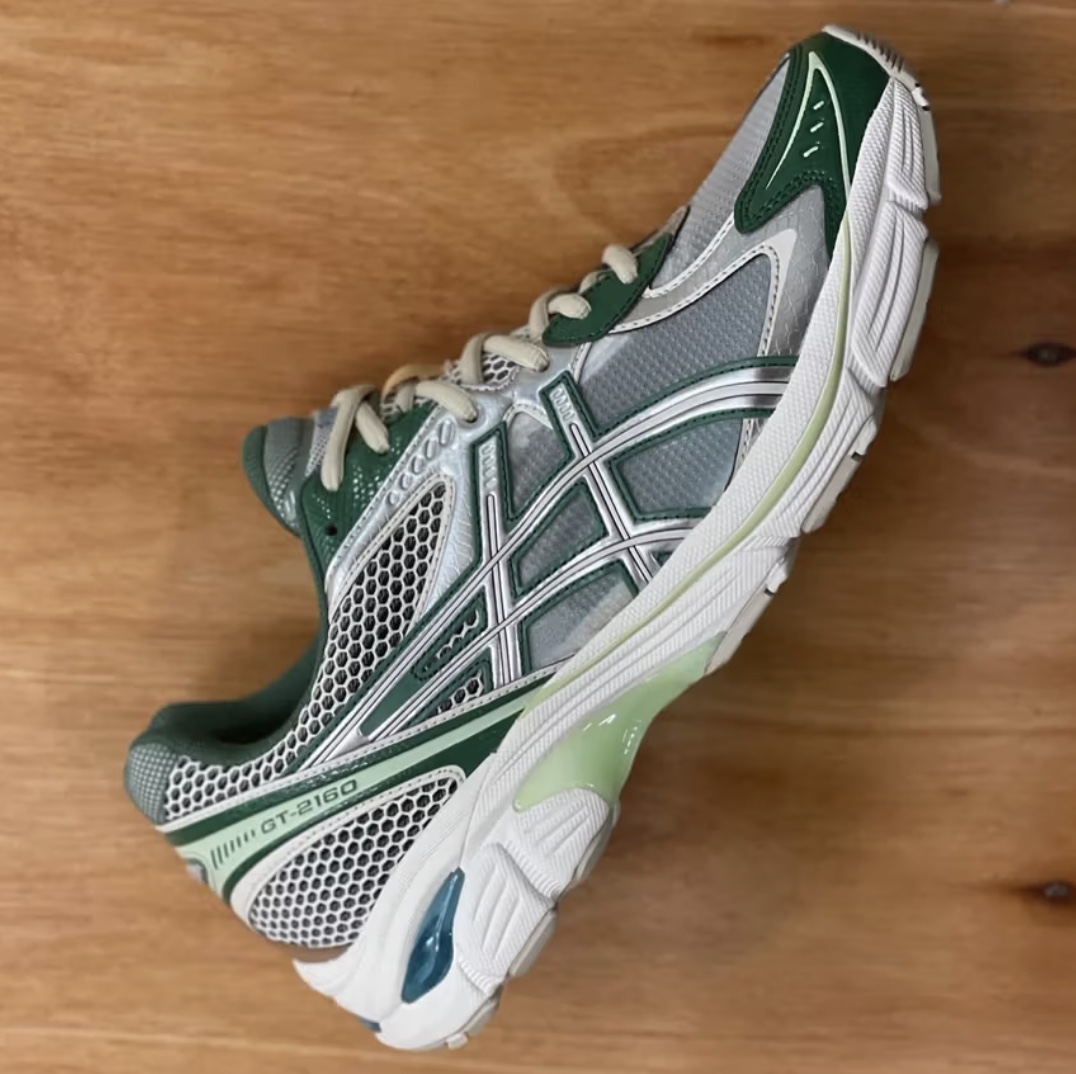 Asics GT-2160 White Shamrock Green, Asics x Cecilie Bahnsen GT-2160 White 착용 스타일 - 3
