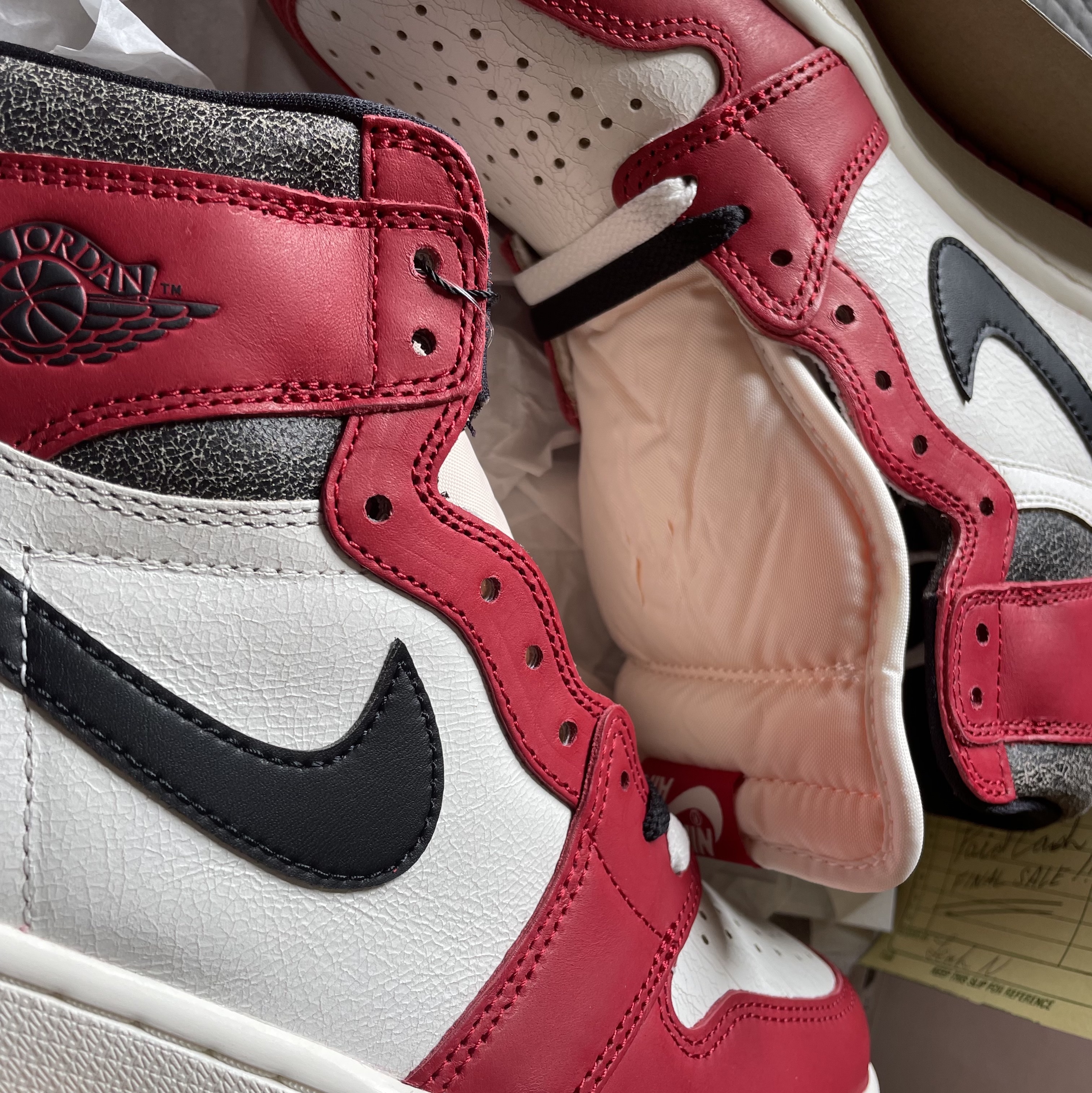 Jordan 1 Retro High OG Chicago 2022 착용 스타일