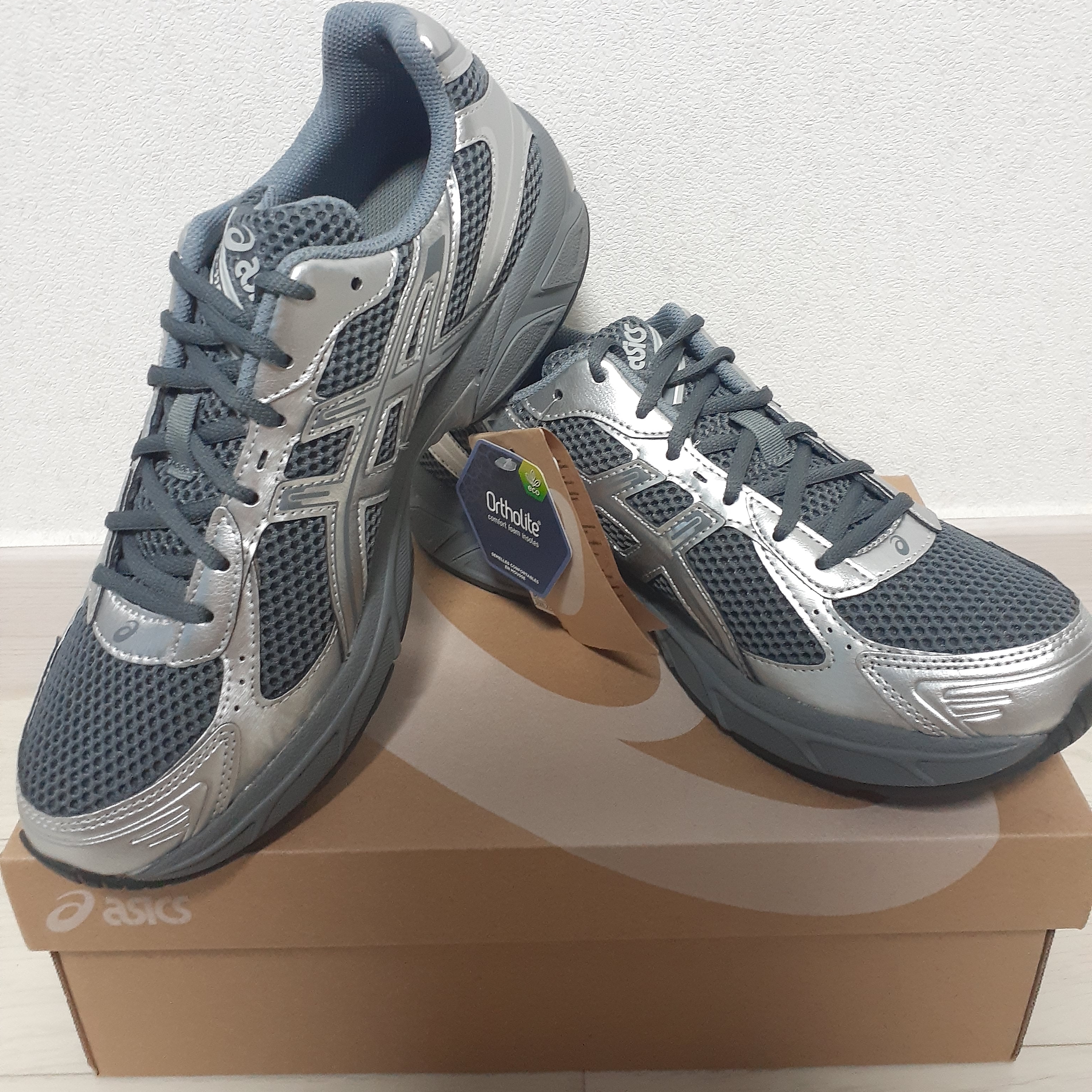 Asics Gel-1130 Steel Grey Pure Silver 착용 스타일