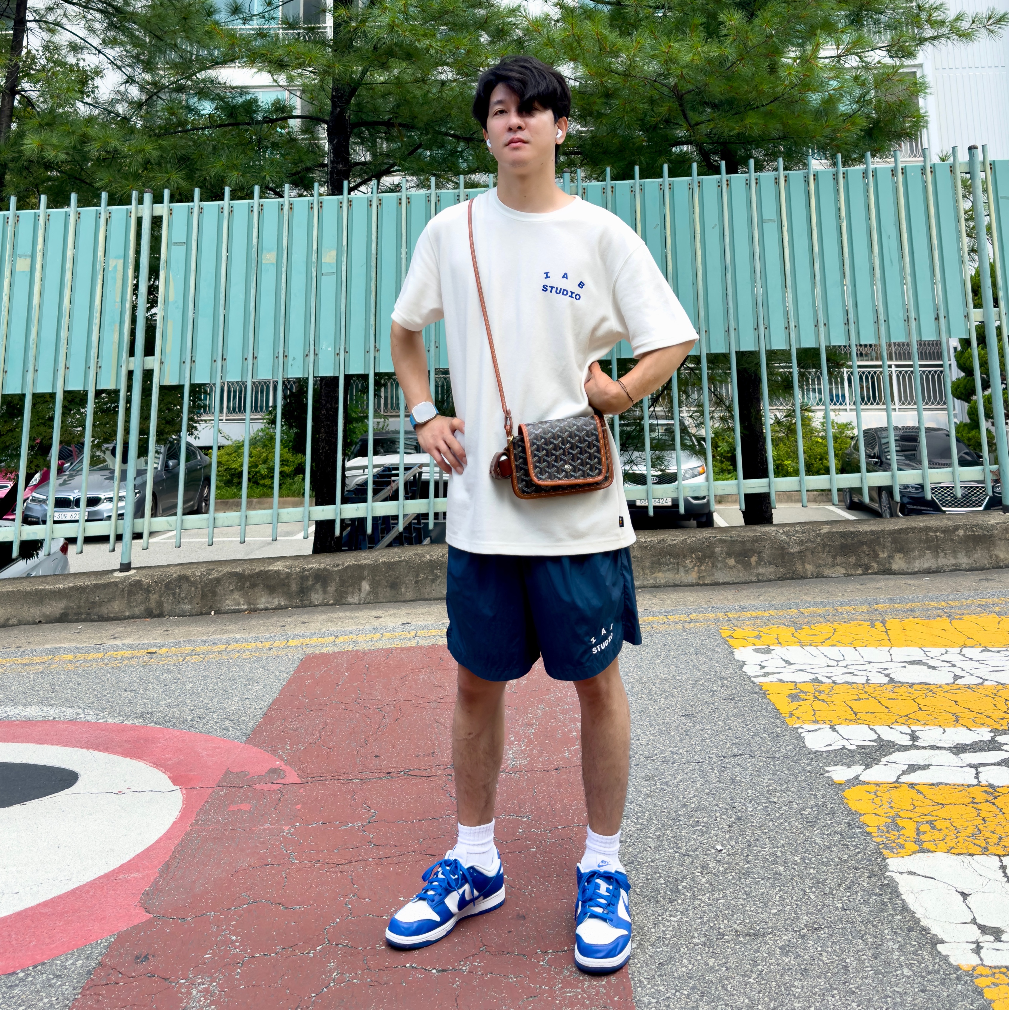IAB Studio Woven Shorts Navy - The Hyundai Seoul Exclusive, Nike Dunk Low SP Kentucky 2022 착용 스타일