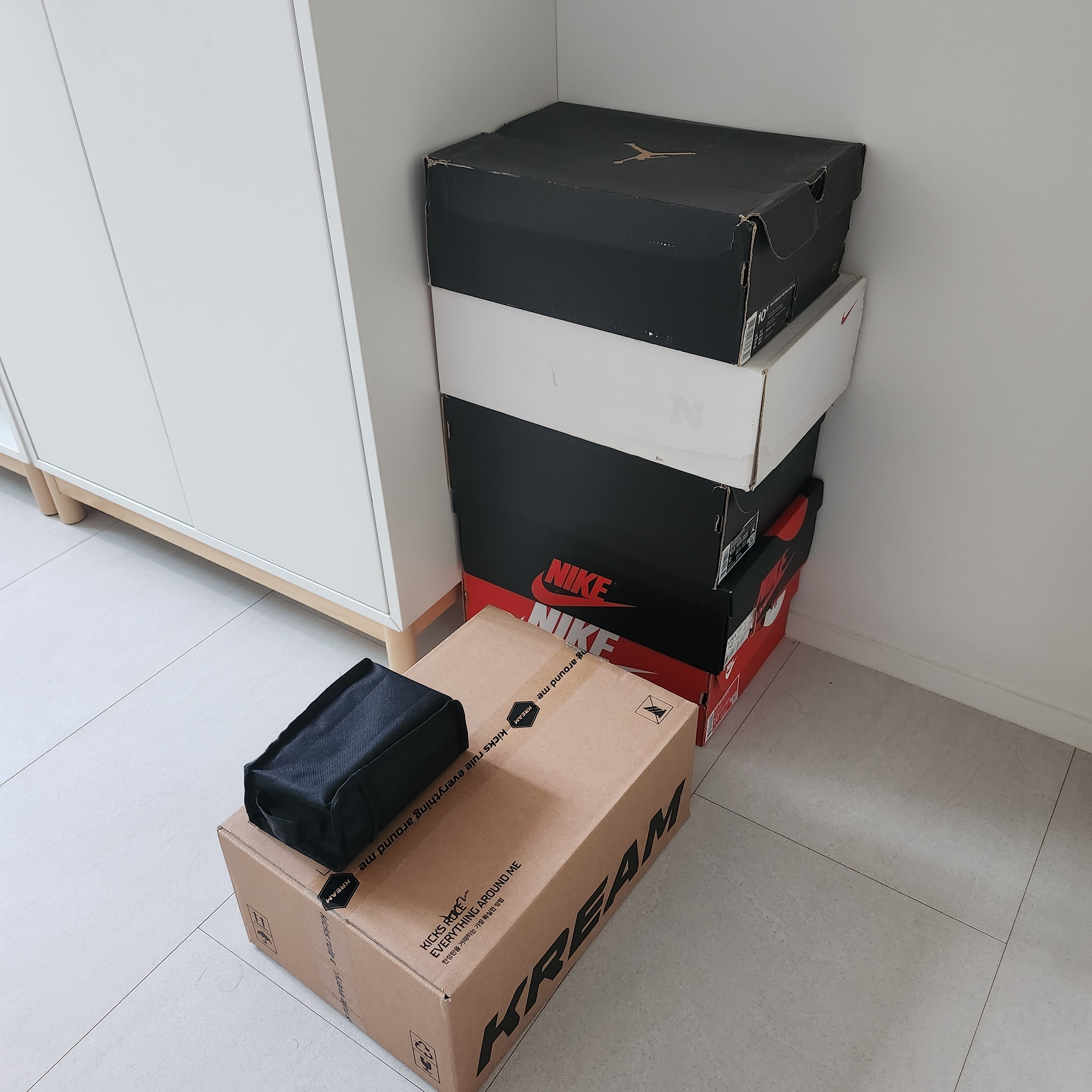 Jordan 1 Retro Low OG Black Toe 착용 스타일