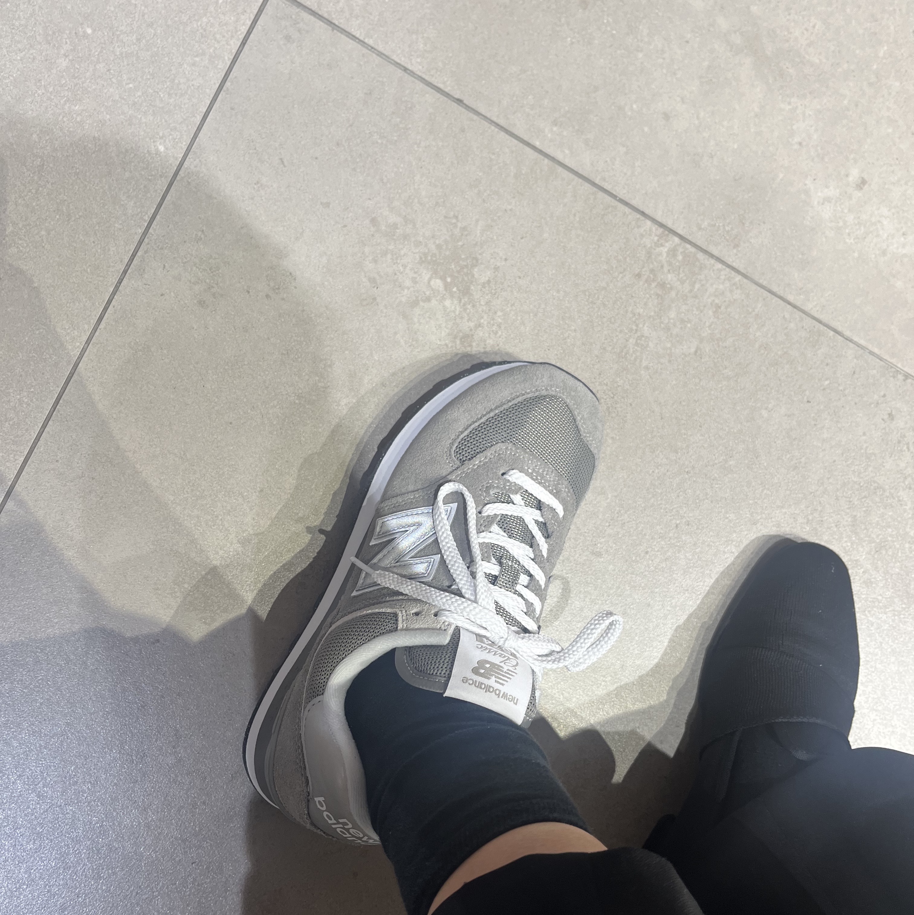 New Balance 574 Worn By Anyone Grey - D Standard 착용 스타일