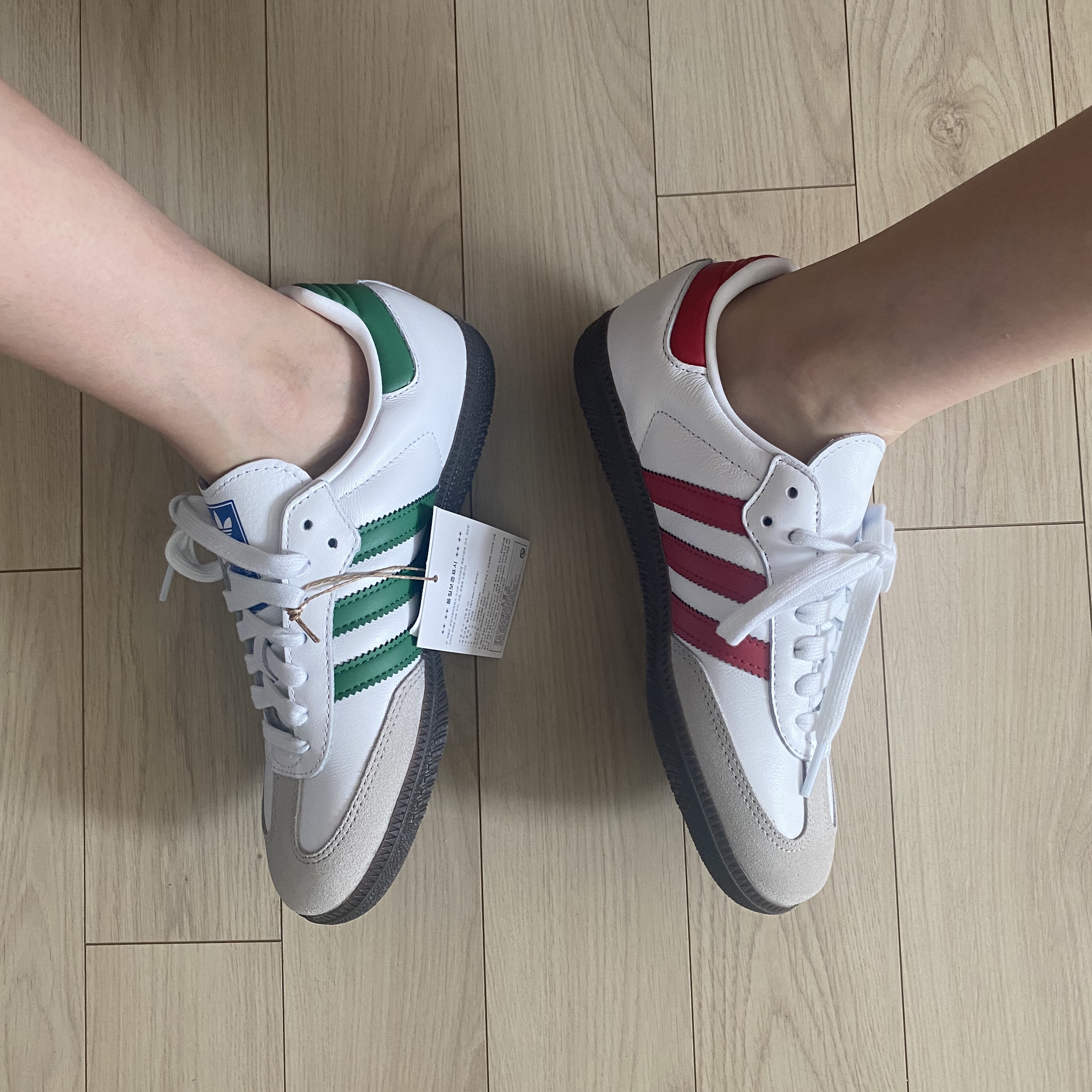 Adidas Samba OG White Green, Adidas Samba OG White Better Scarlet 착용 스타일 - 2
