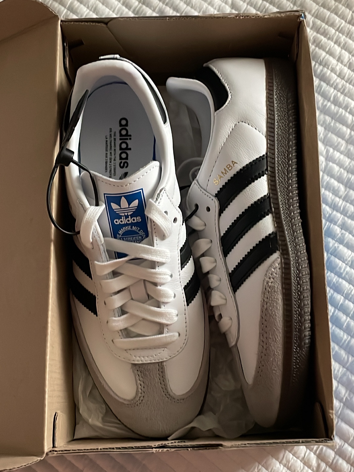 Adidas Samba OG Cloud White 착용 스타일