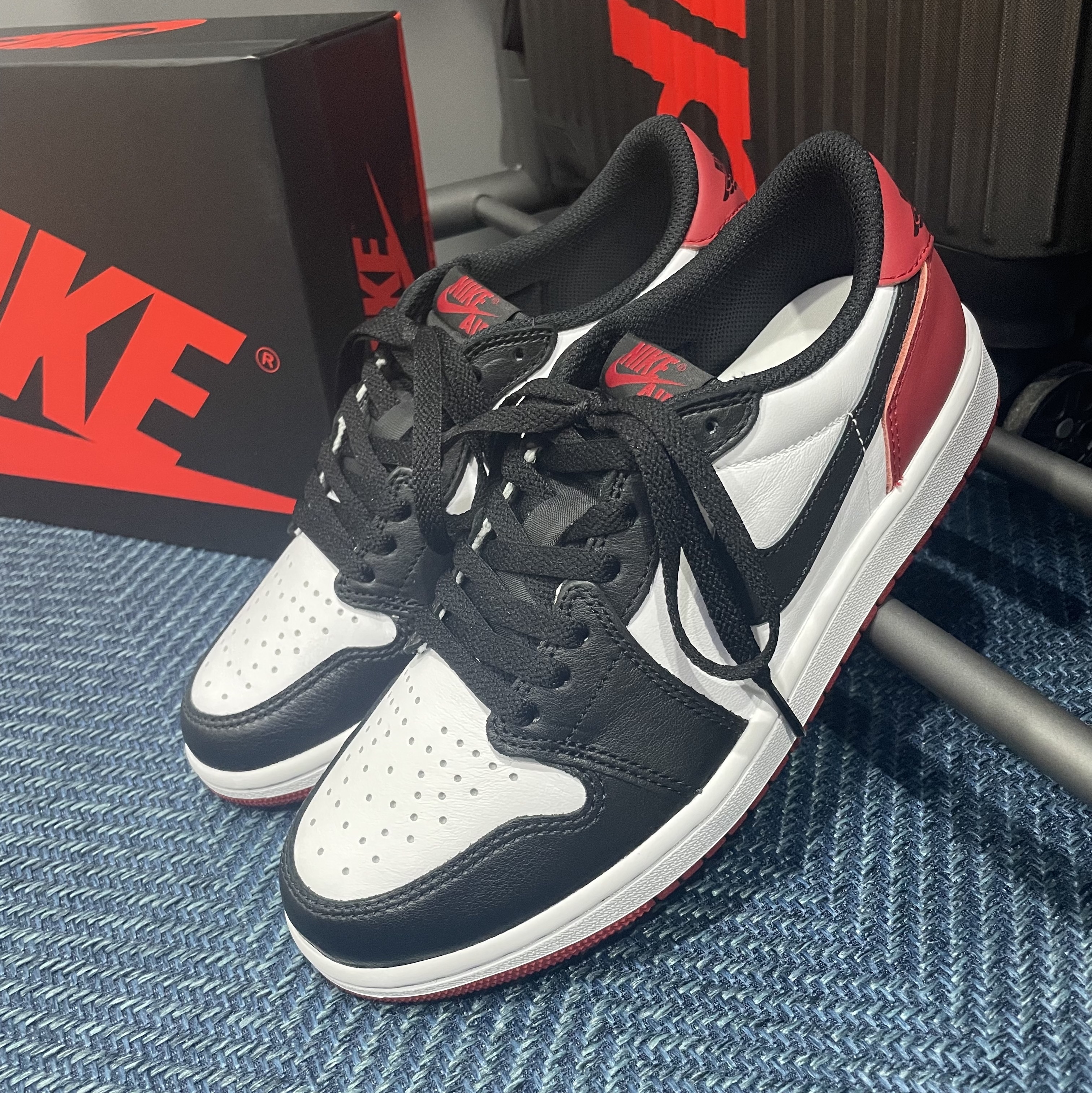 Jordan 1 Retro Low OG Black Toe 착용 스타일