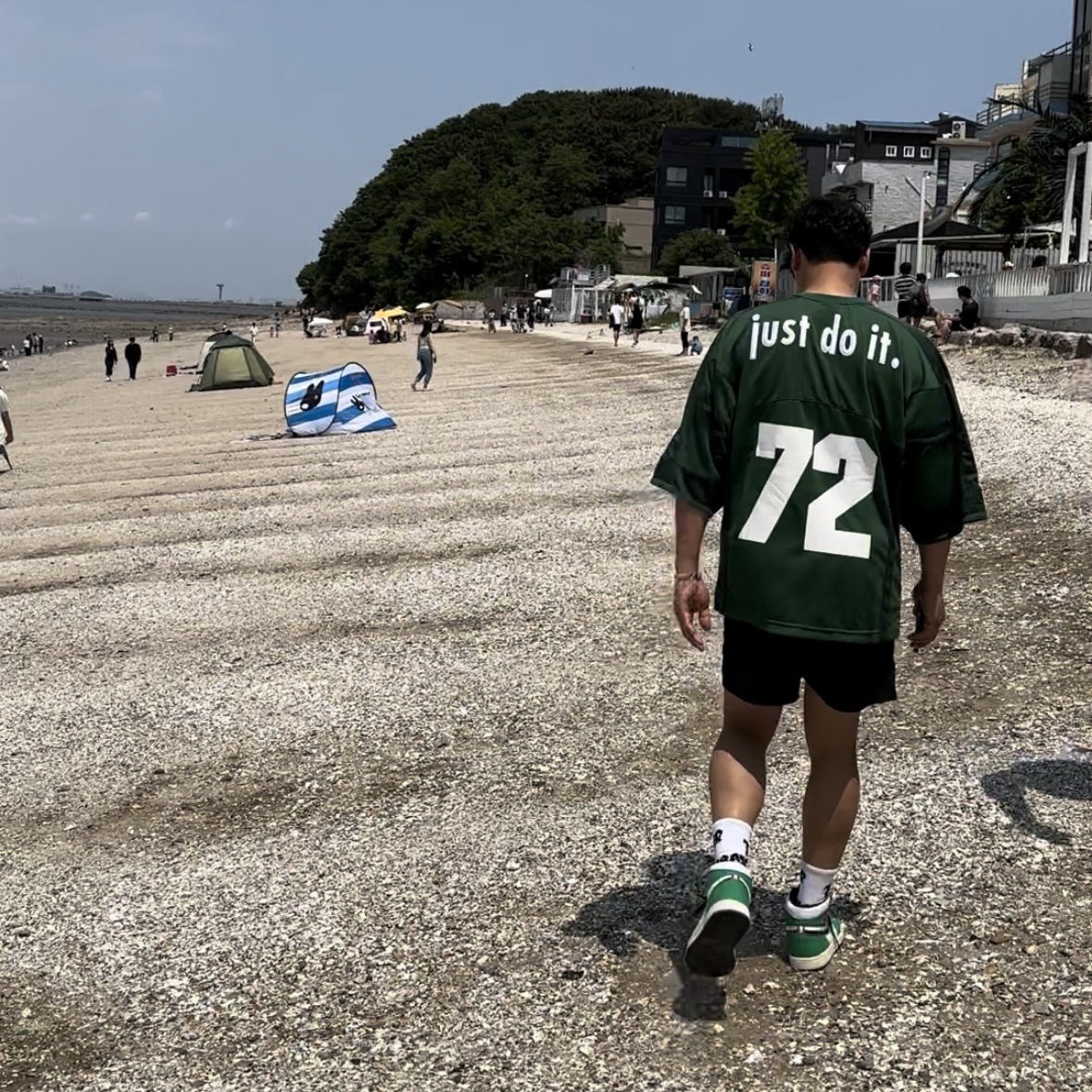 Nike x Cactus Plant Flea Market S/S Jersey Green - US/EU, (W) Jordan 1 Retro High OG Lucky Green 착용 스타일