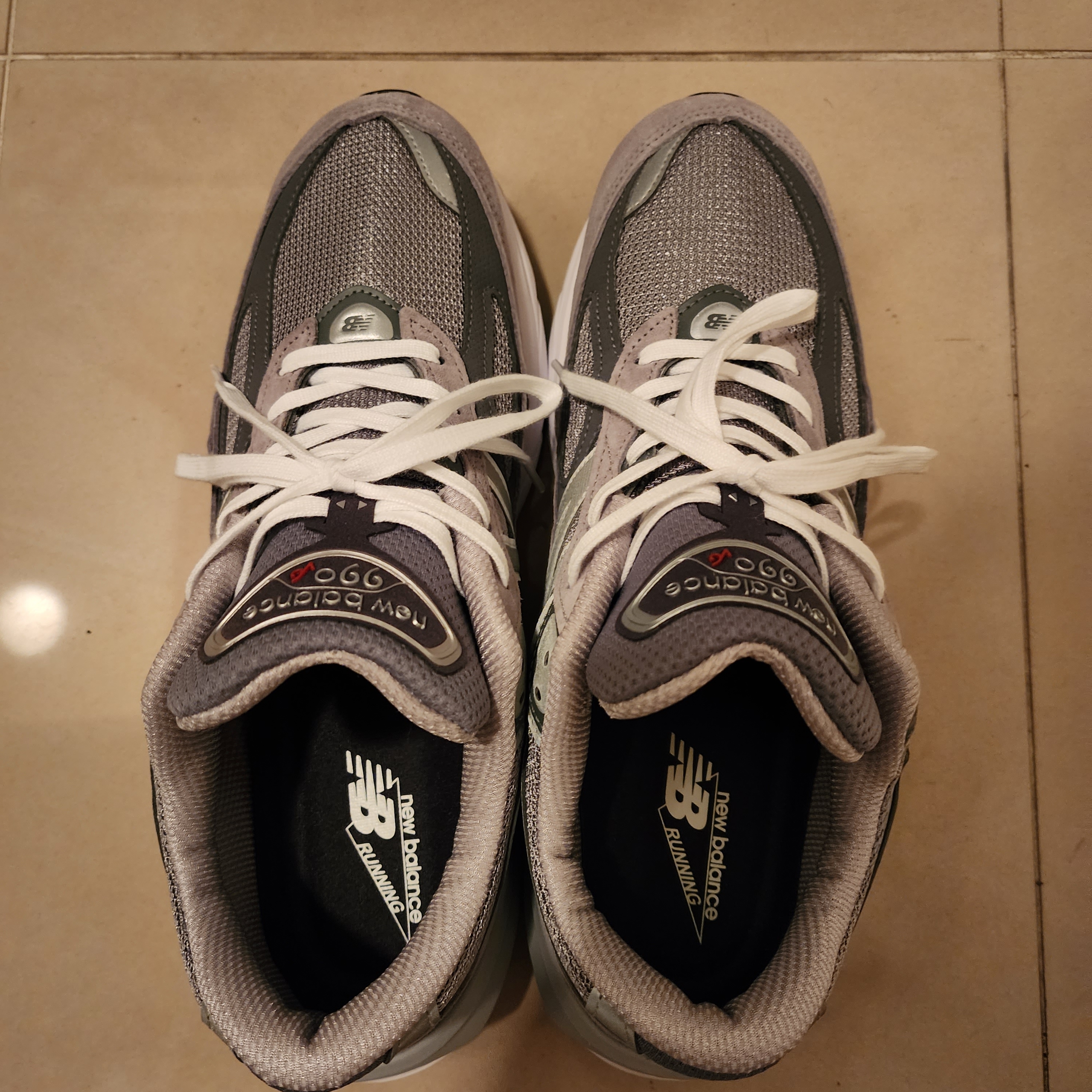 New Balance 990v6 Made in USA Grey - D Standard 착용 스타일