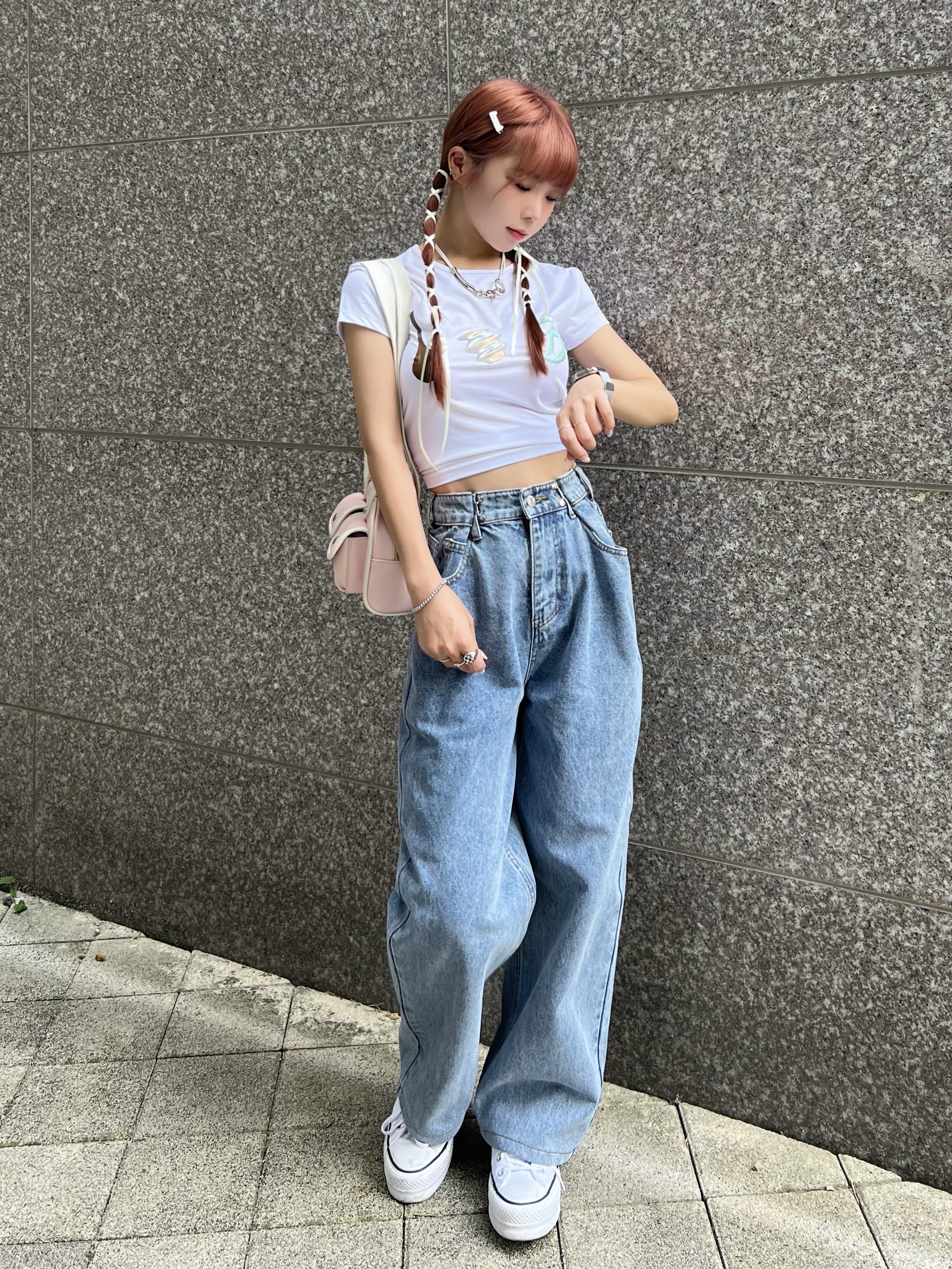(W) Converse Chuck Taylor All Star Lift Platform High White 착용 스타일 - 2