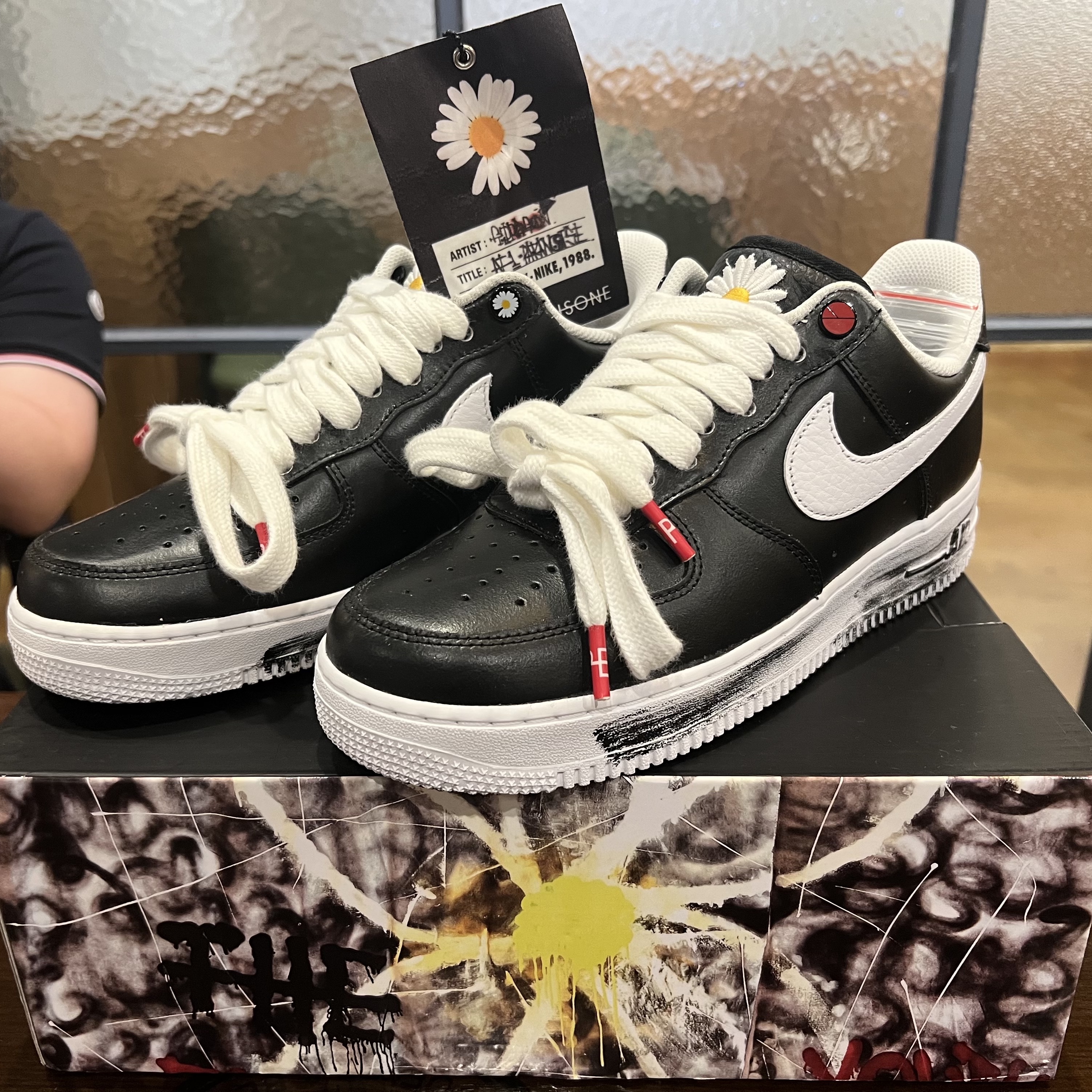 Nike x Peaceminusone Air Force 1 Low Para-Noise 착용 스타일