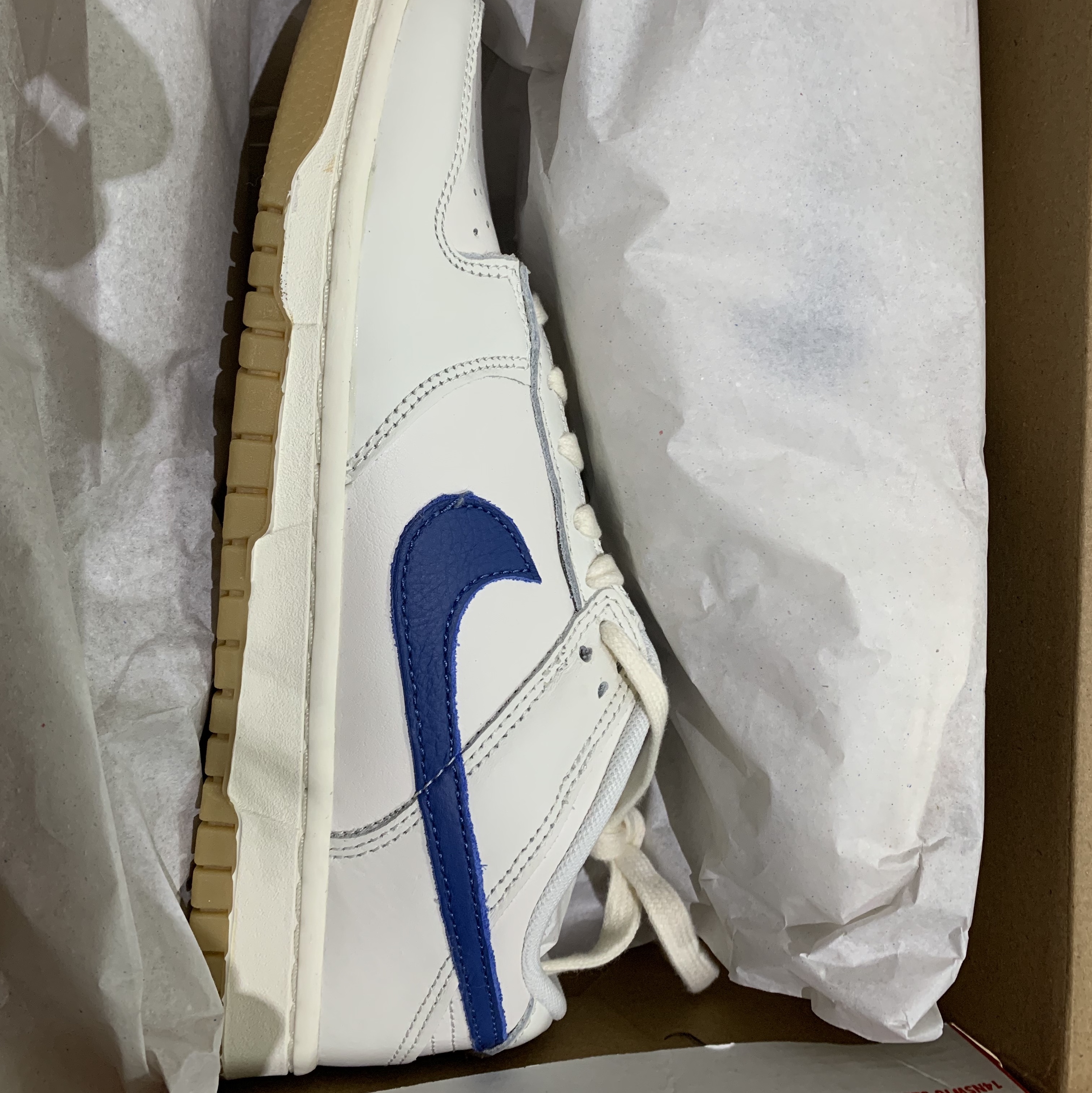 Nike Dunk Low SE Sail Dark Marina Blue 착용 스타일