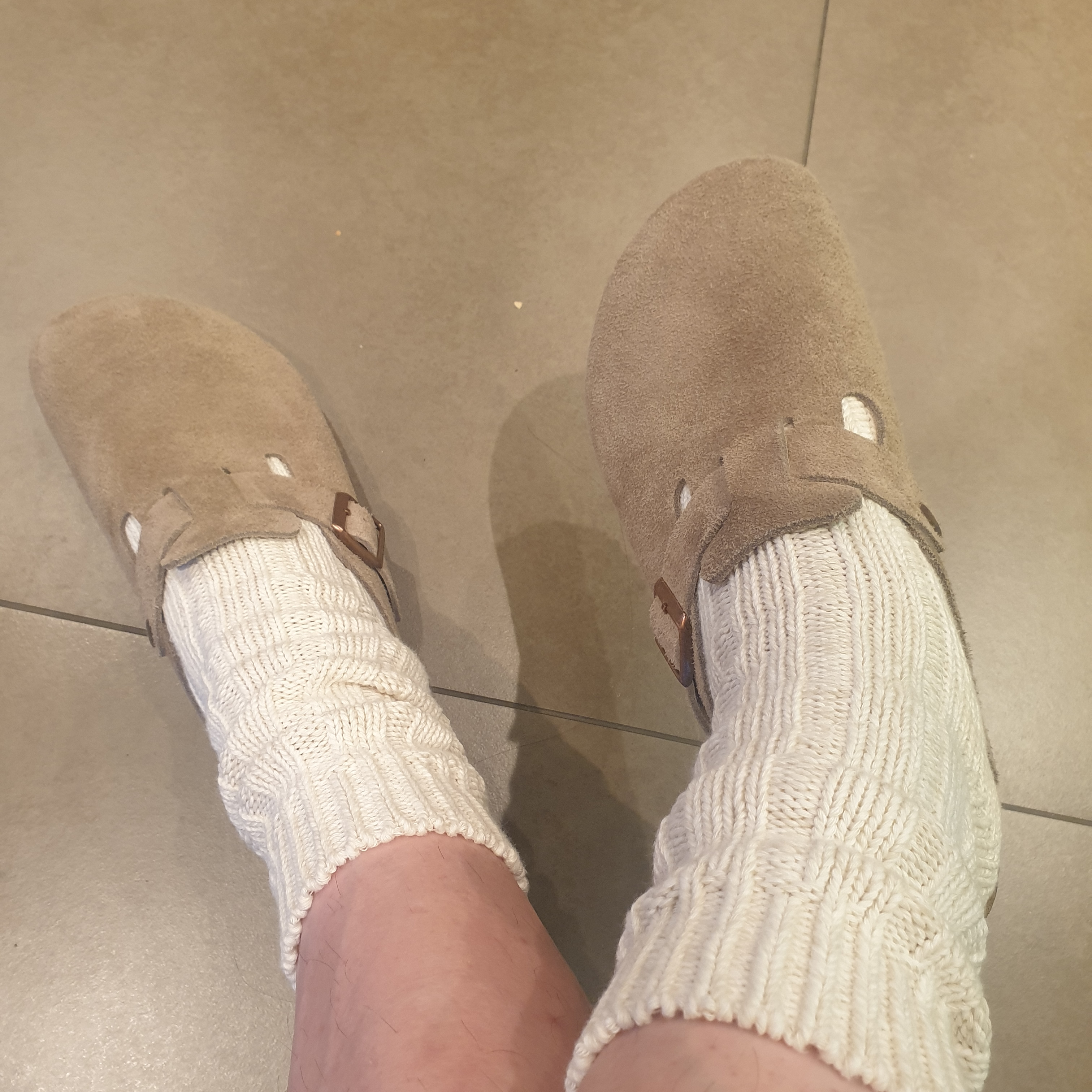 Birkenstock Boston Soft Footbed Taupe - Regular 착용 스타일