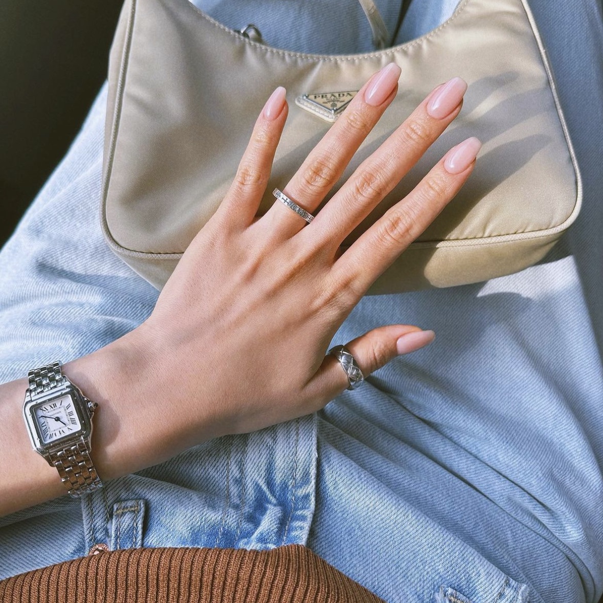 Cartier Panthere Watch Small Quartz Steel Bracelet Steel, Chanel Coco Crush Ring Quilted Motif Small & 18K White Gold 착용 스타일
