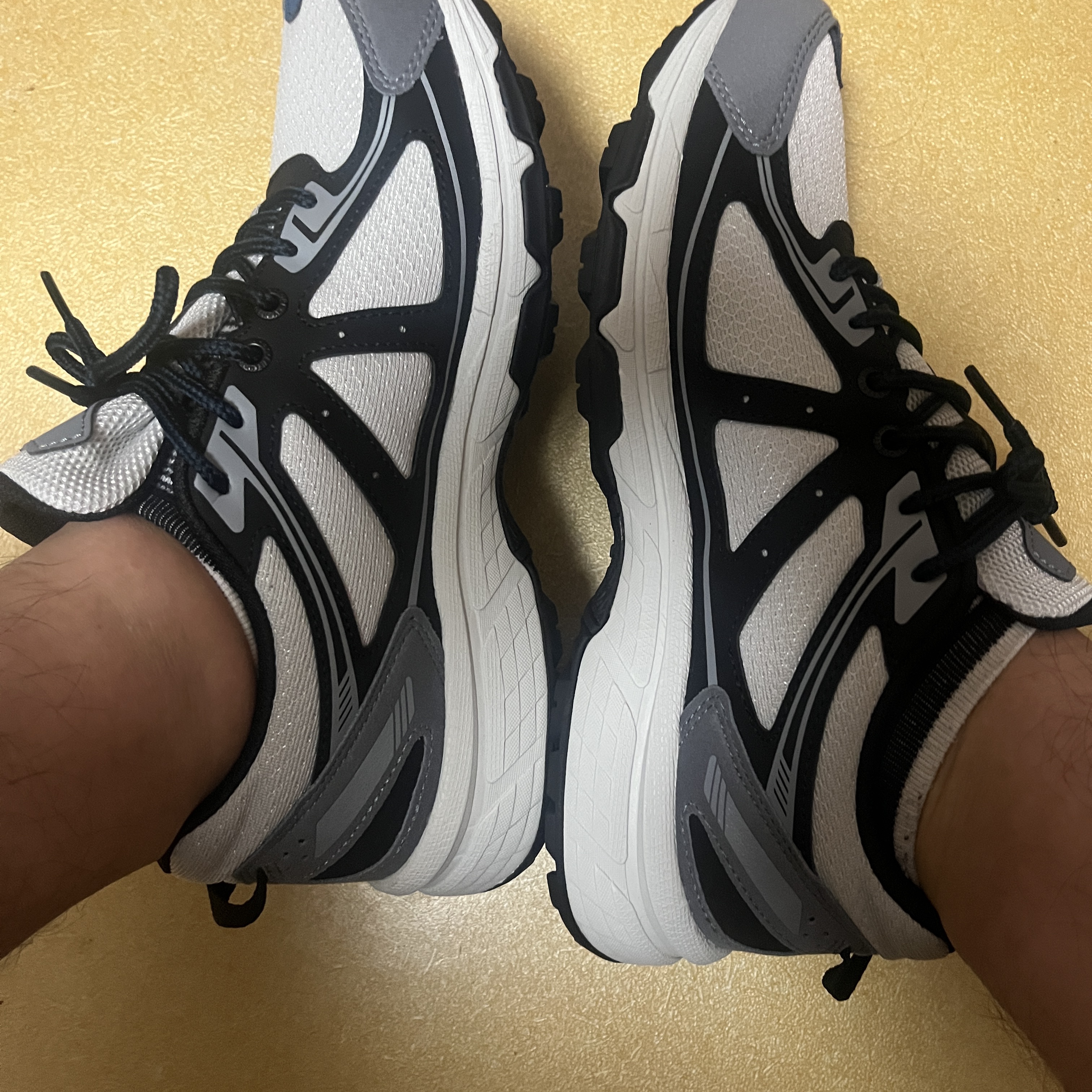 Asics Gel-Venture 6 SPS Glacier Grey 착용 스타일