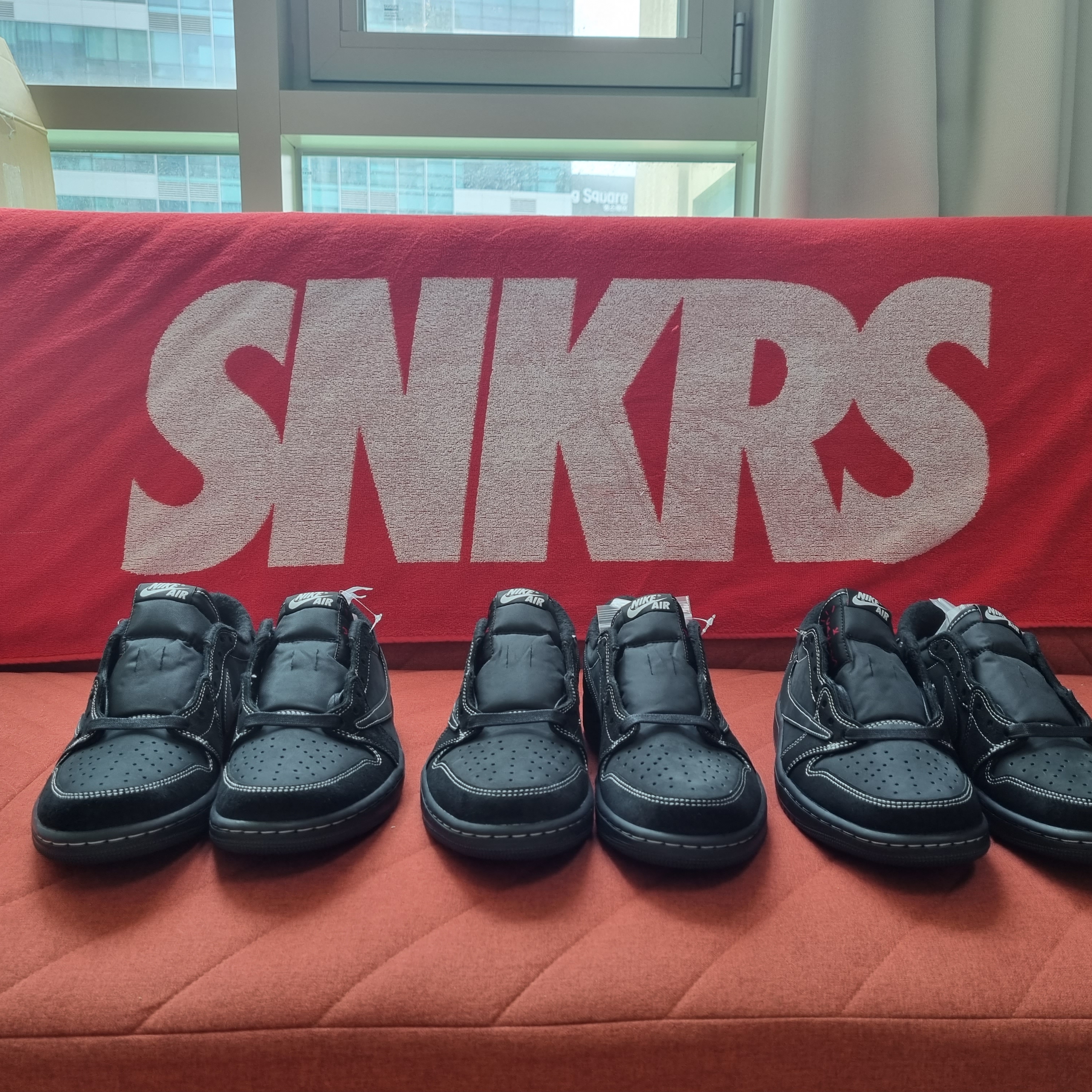 Jordan 1 x Travis Scott Retro Low OG SP Black Phantom, Nike Dunk Low Pro Premium Medium Curry 착용 스타일 - 4