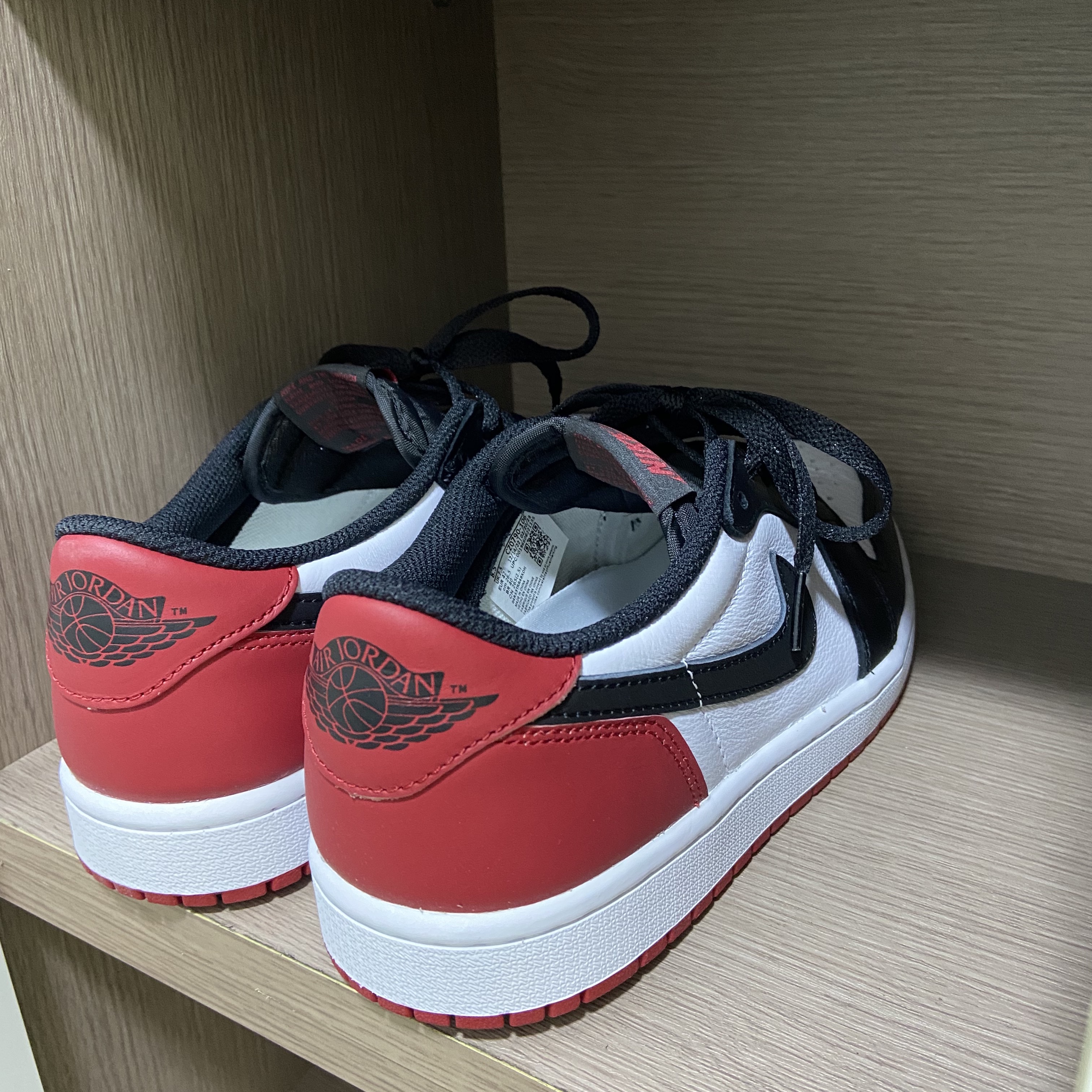Jordan 1 Retro Low OG Black Toe 착용 스타일