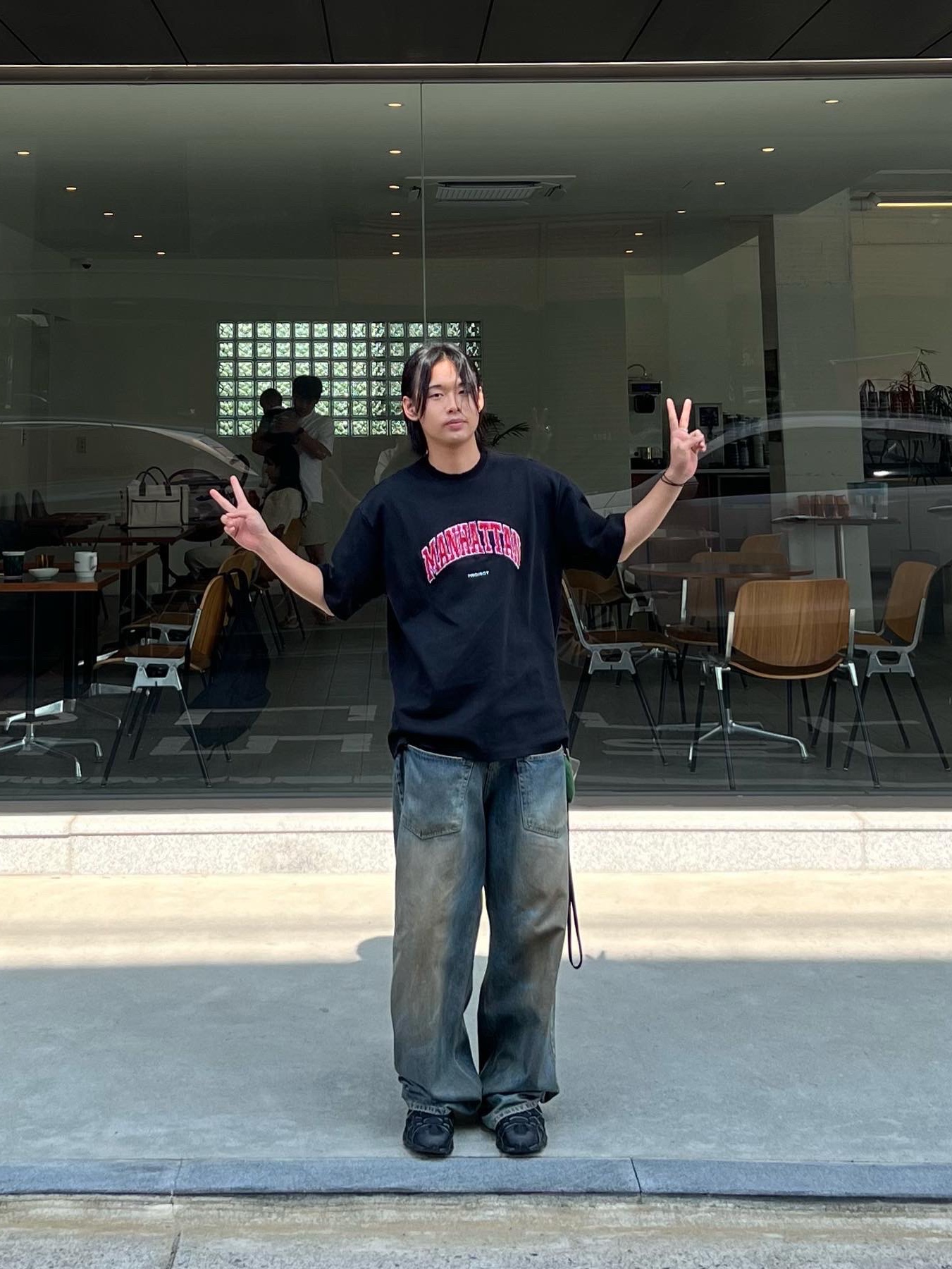 Nike Air Kukini Triple Black, Project G/R Coated Backward Denim Pants Blue 착용 스타일 - 4