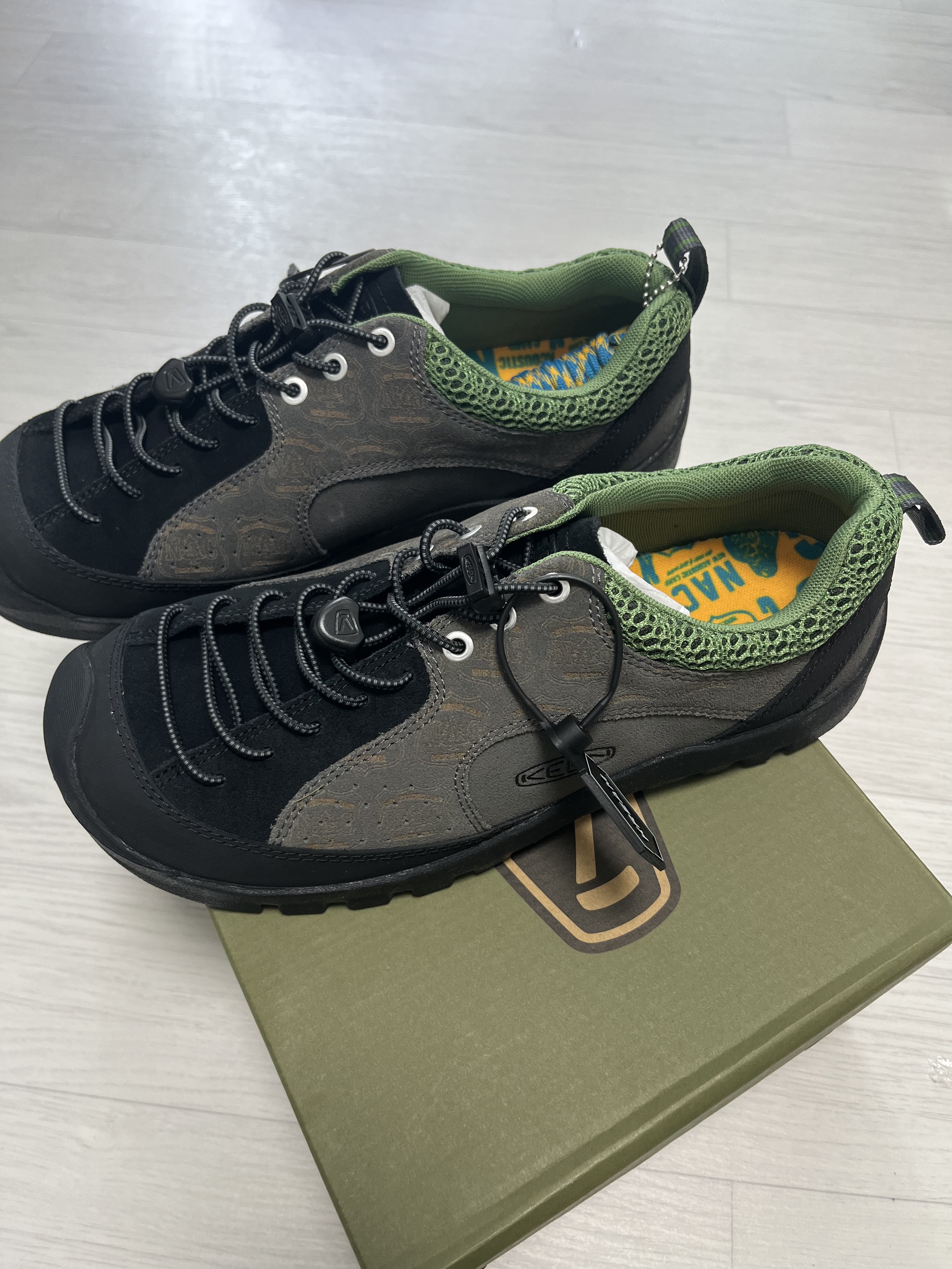 Keen Jasper Rocks SP Sneakers NAC Field 착용 스타일 - 3