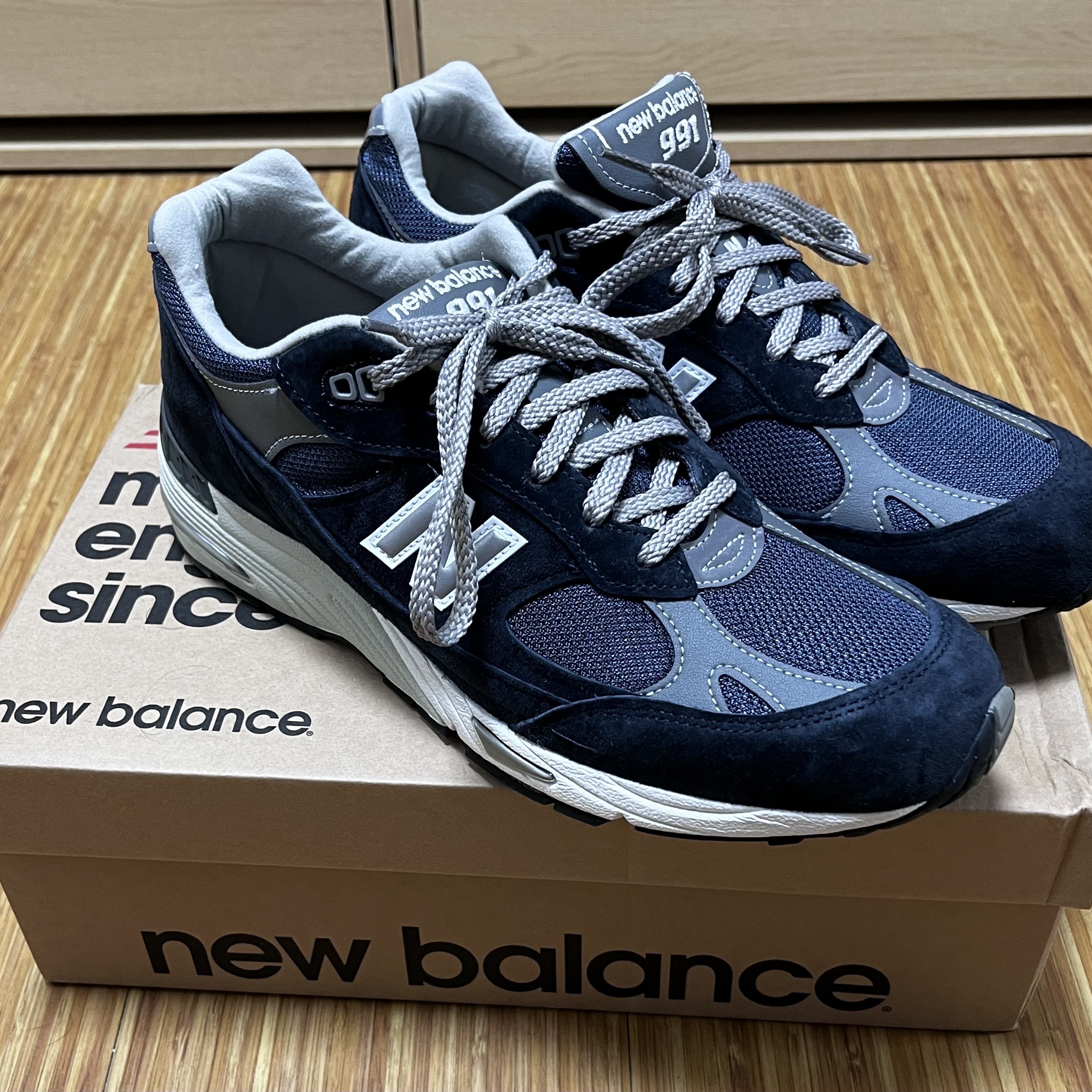 New Balance 991 Made in UK Navy 착용 스타일