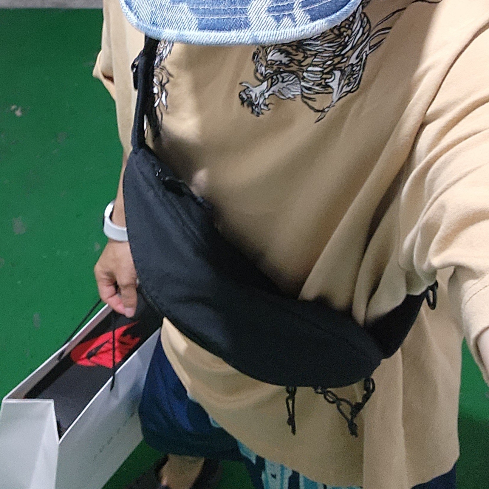 Supreme Slap Shot Mesh Shorts Navy - 23SS, Supreme Flames Jacquard Denim Camp Cap Washed Indigo - 23SS 착용 스타일