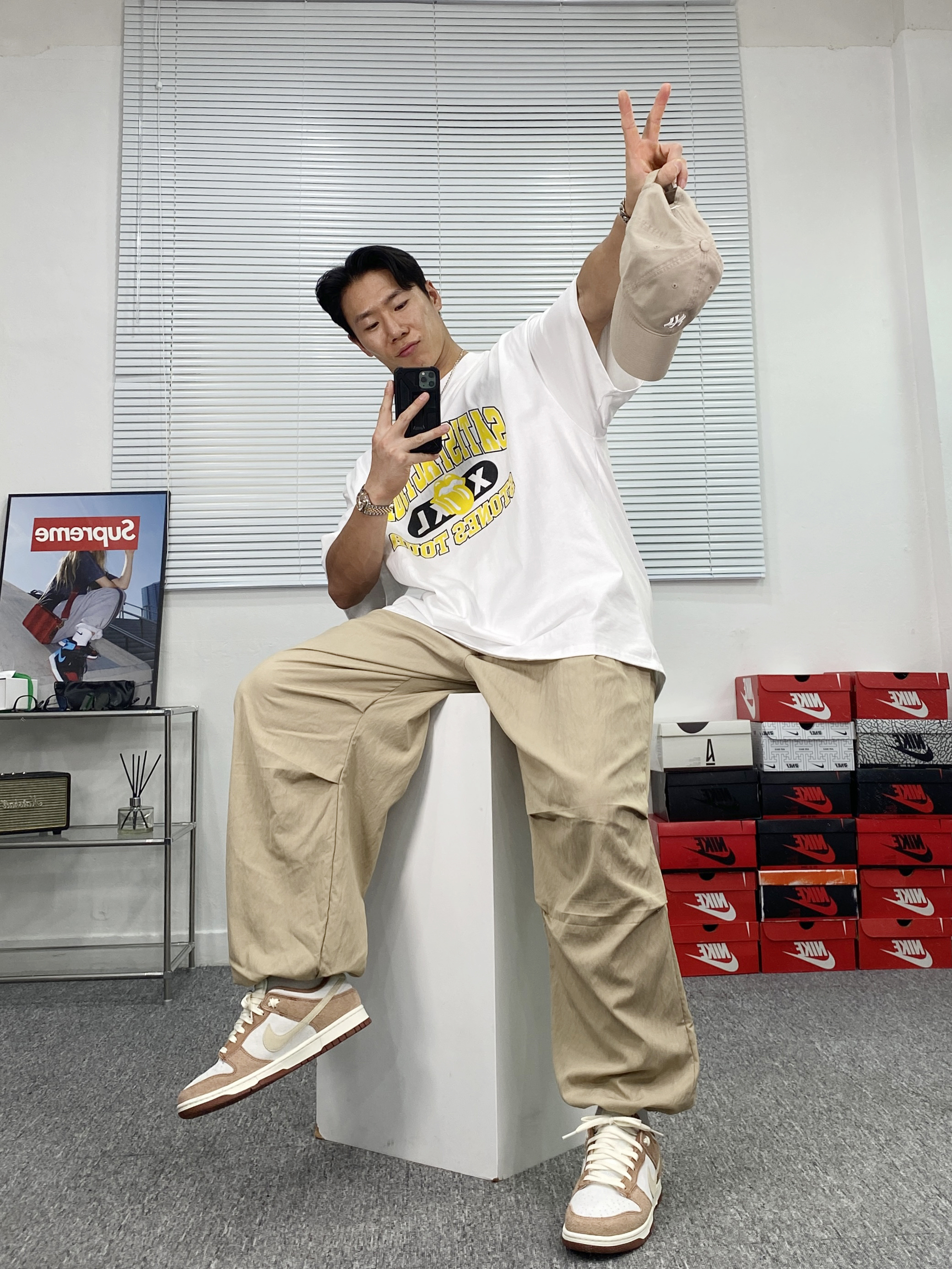 Nike Dunk Low Pro Premium Medium Curry 착용 스타일 - 3