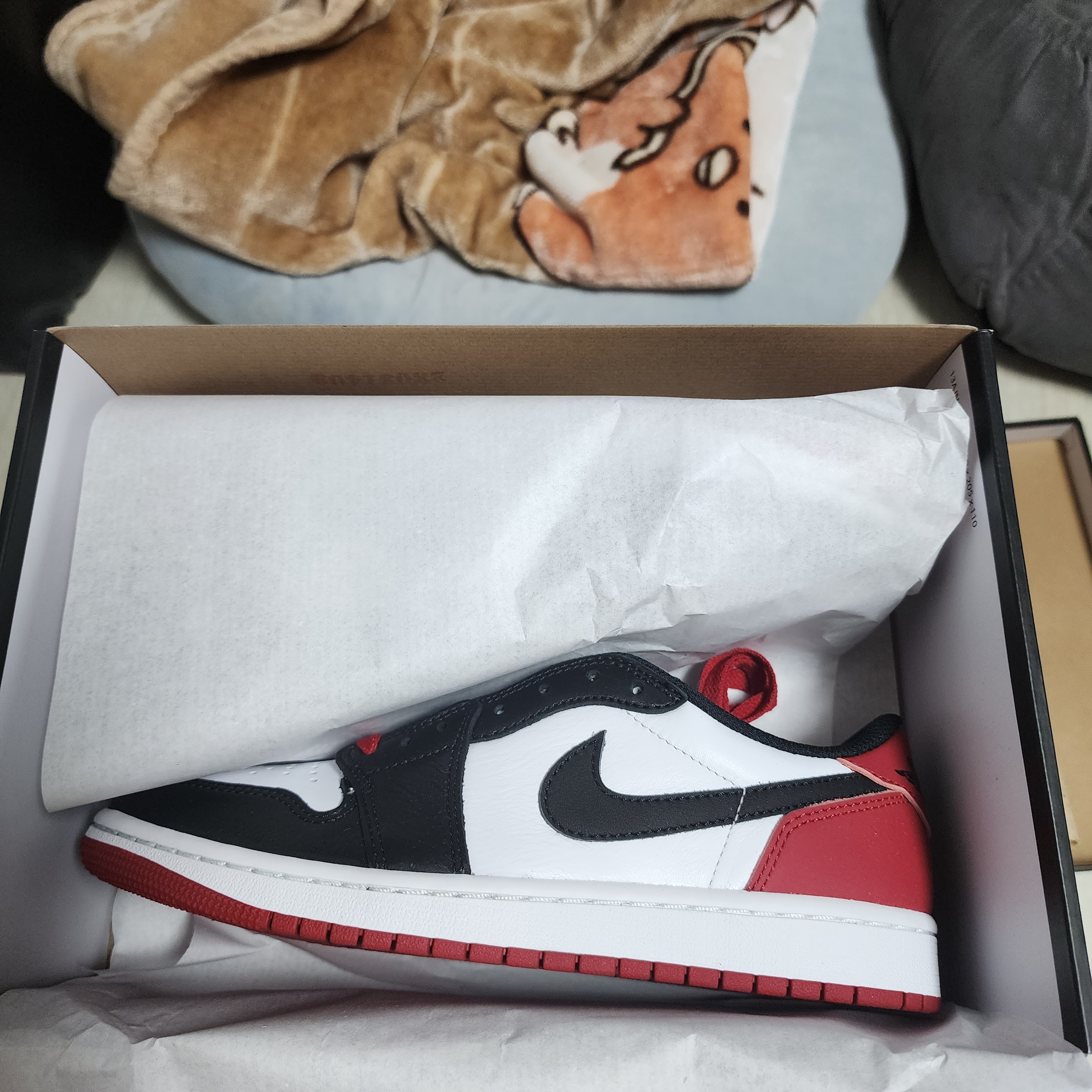 Jordan 1 Retro Low OG Black Toe 착용 스타일 - 1