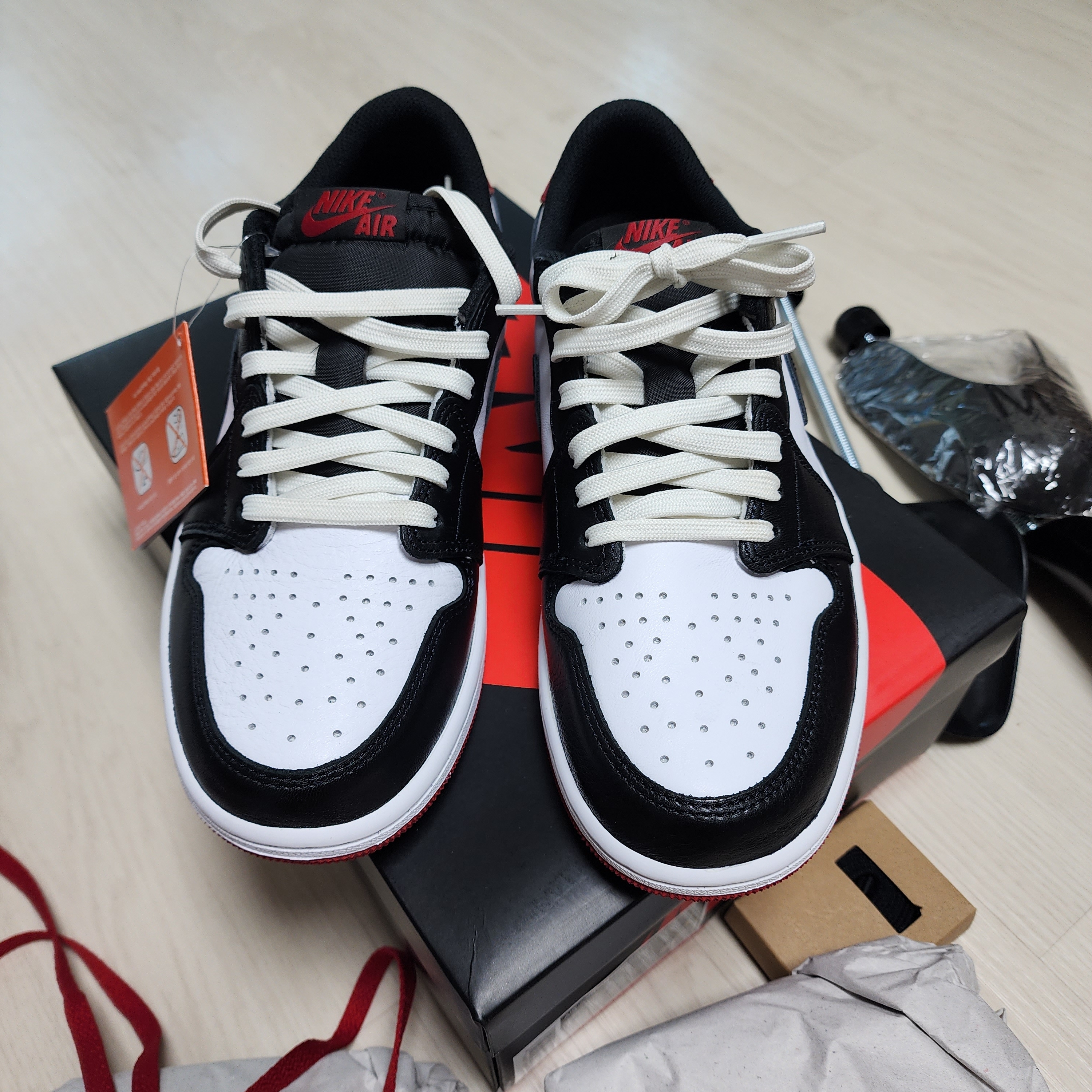Jordan 1 Retro Low OG Black Toe 착용 스타일