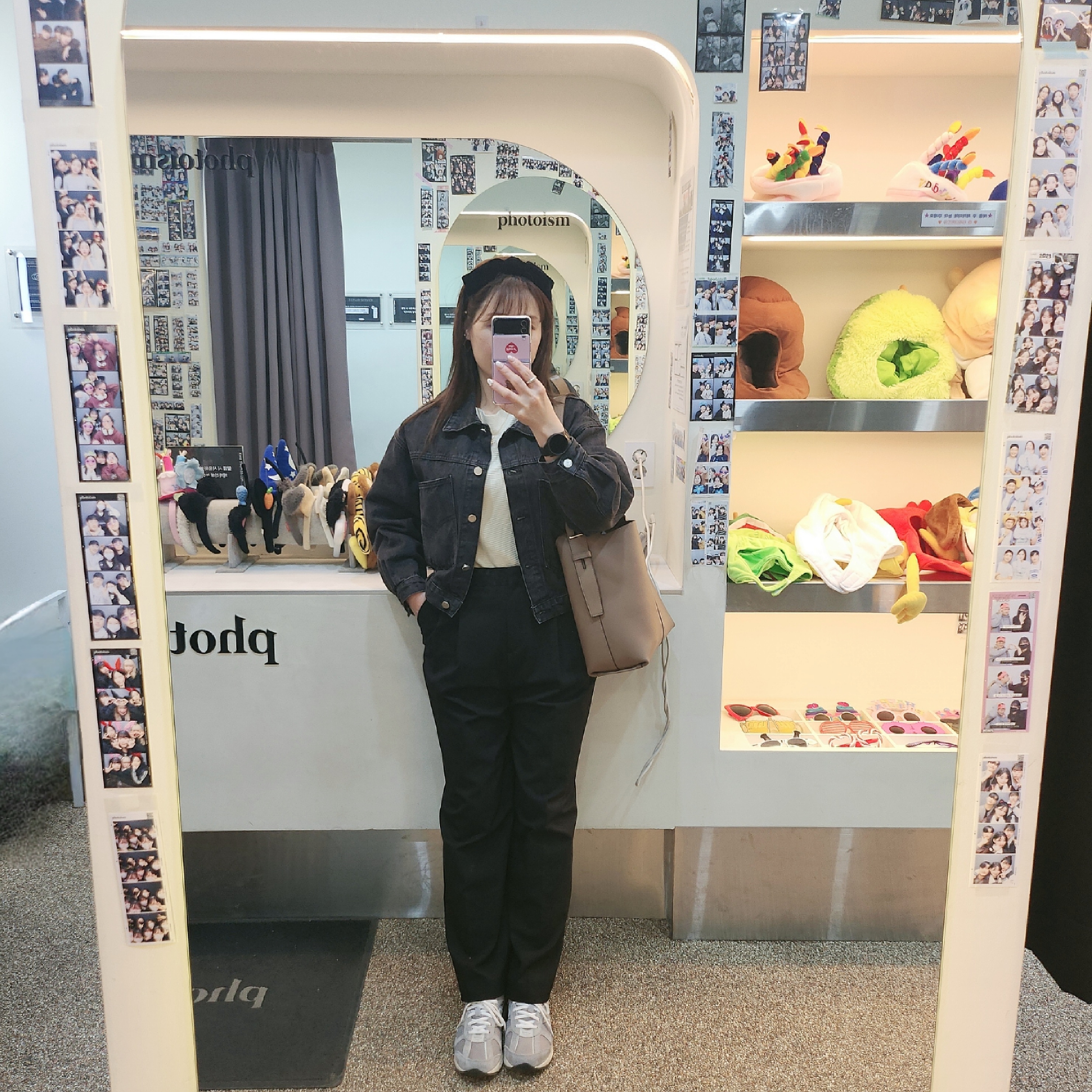 New Balance 878 Gray 착용 스타일 - 2