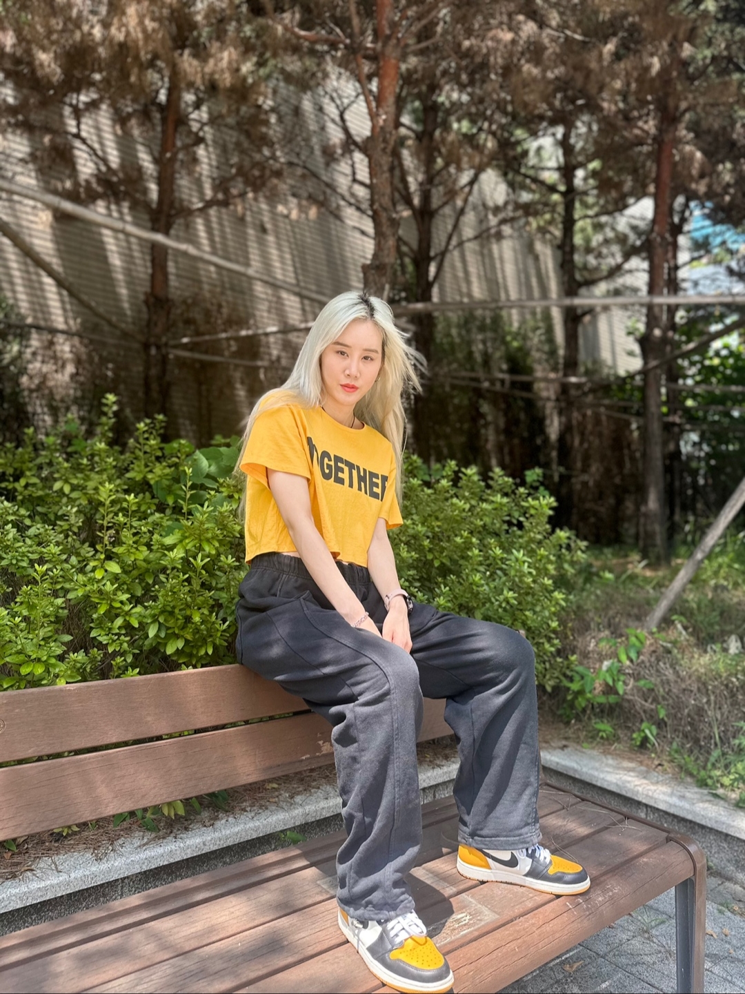 Jordan 1 Retro High OG Taxi 착용 스타일 - 2