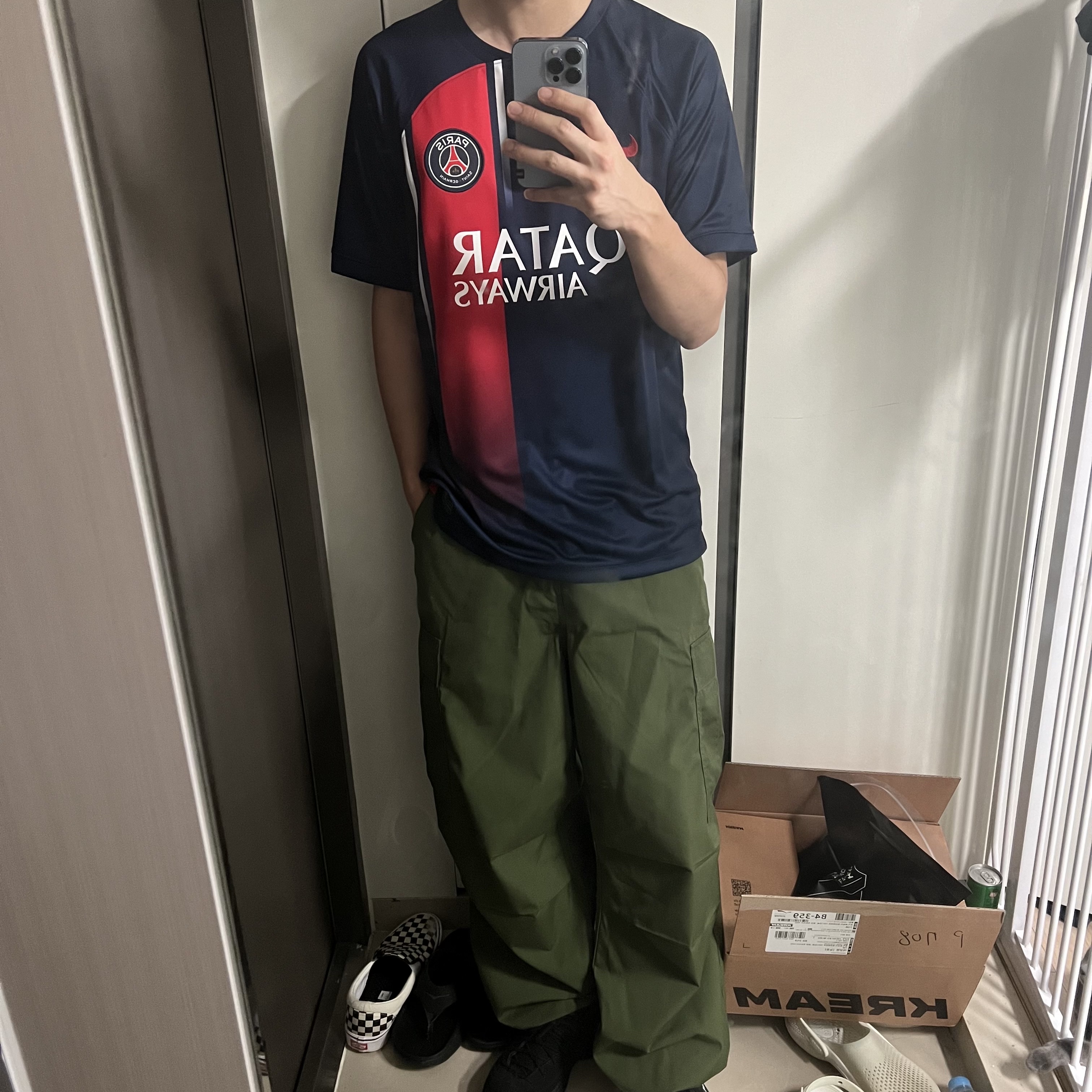 Nike Paris Saint-Germain 2023/24 Dri-Fit Stadium Home Jersey Midnight Navy (Non Marking Ver.), Nike x Stussy Air Penny II Black 착용 스타일