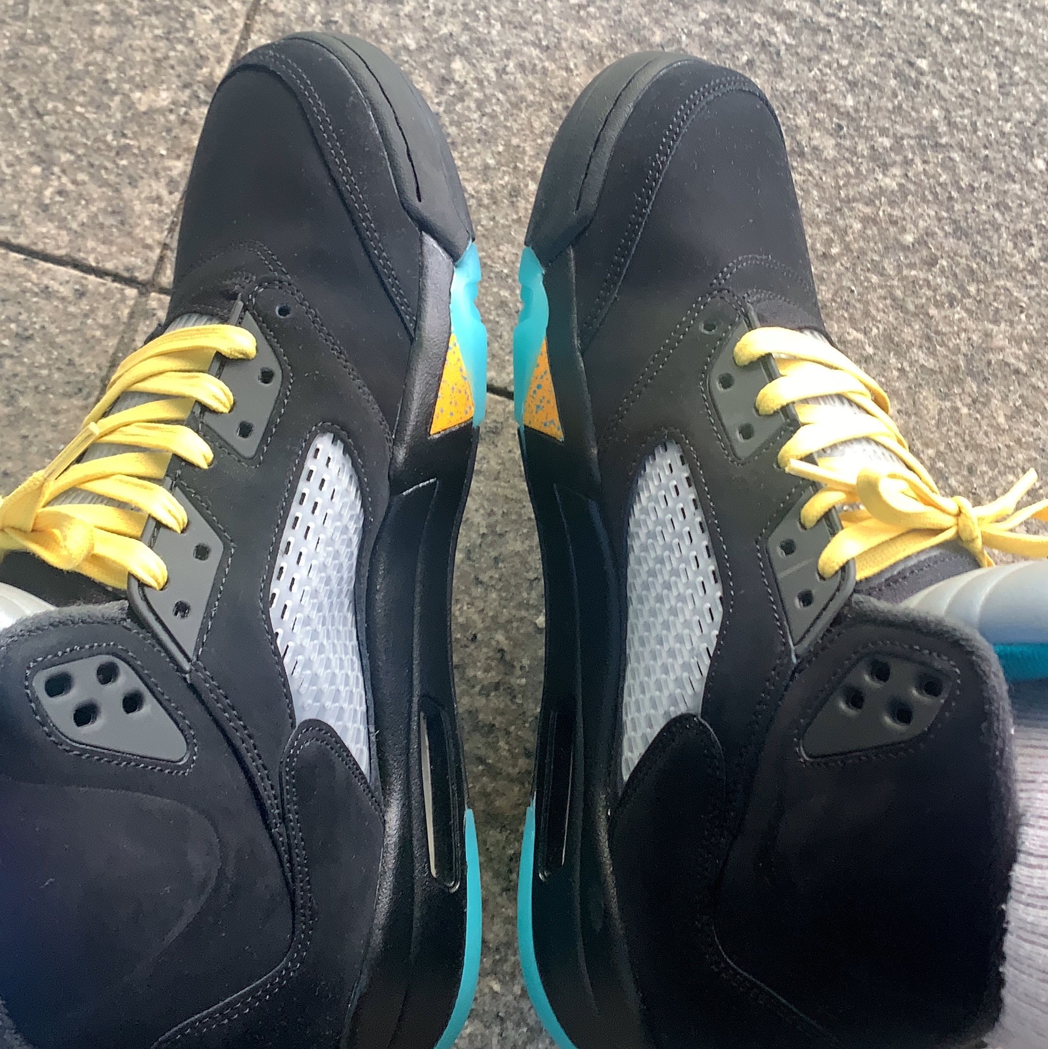 Jordan 5 Retro Aqua 착용 스타일