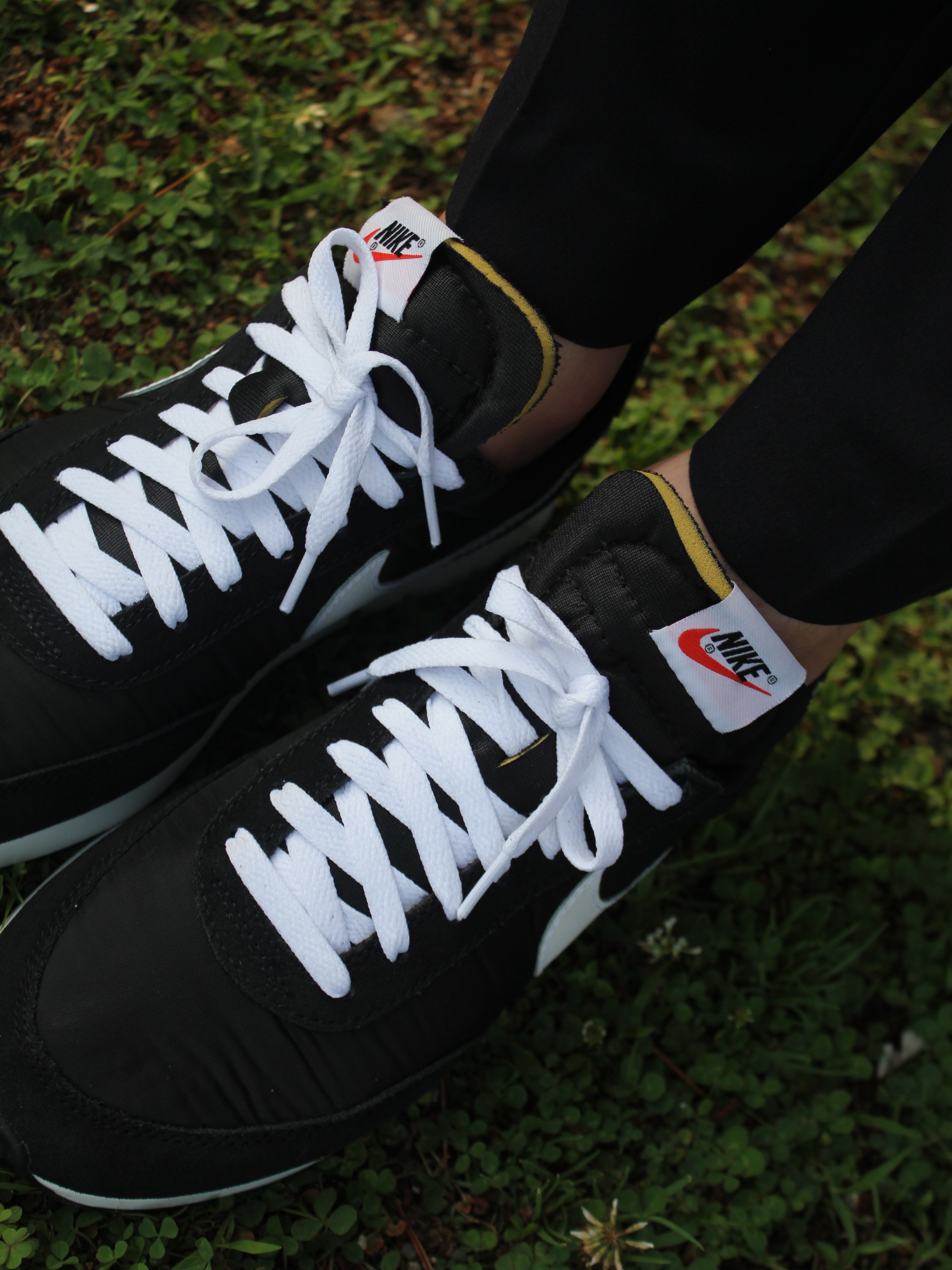 Nike Air Tailwind 79 Black White 착용 스타일 - 2