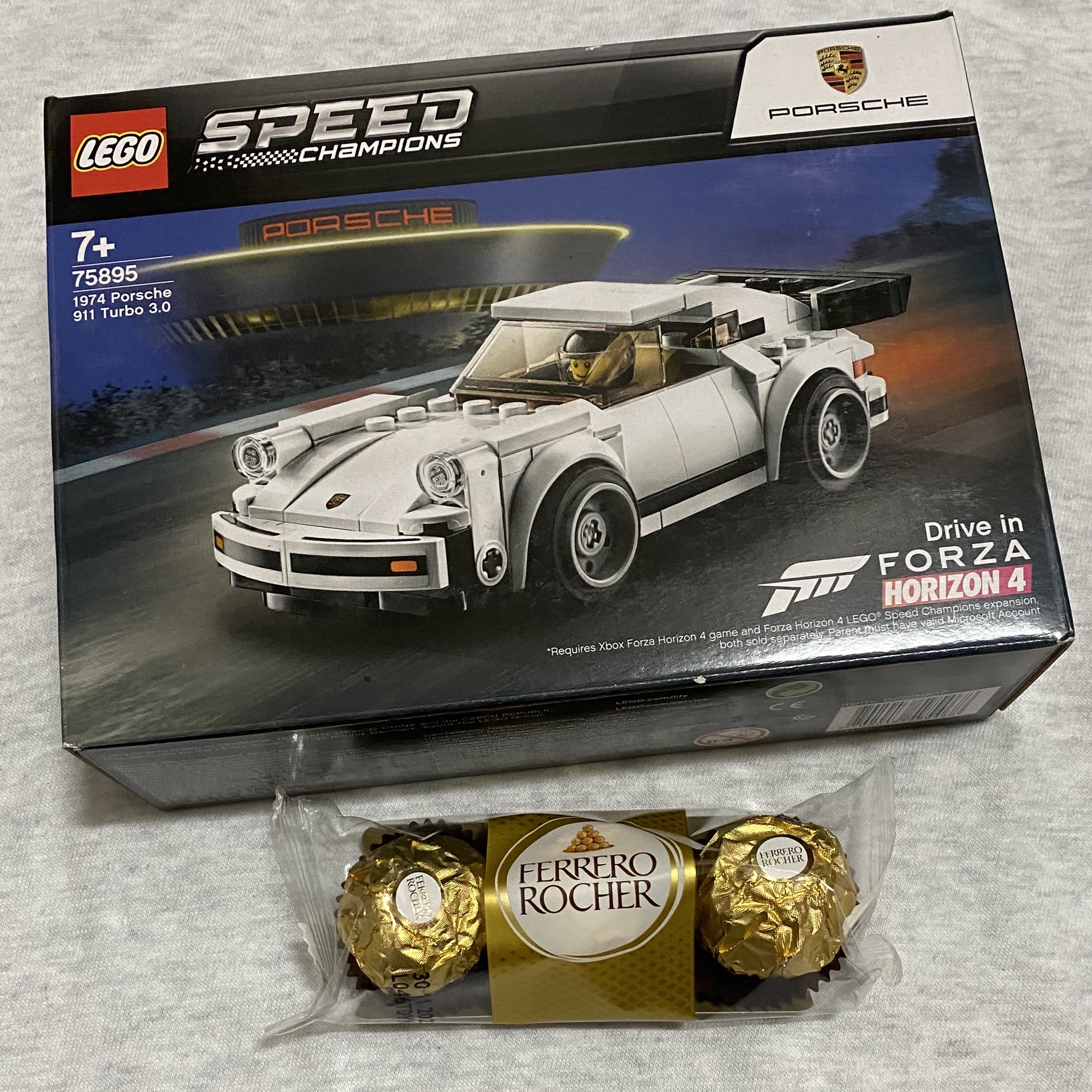 Lego 1974 Porsche 911 Turbo 3.0 착용 스타일