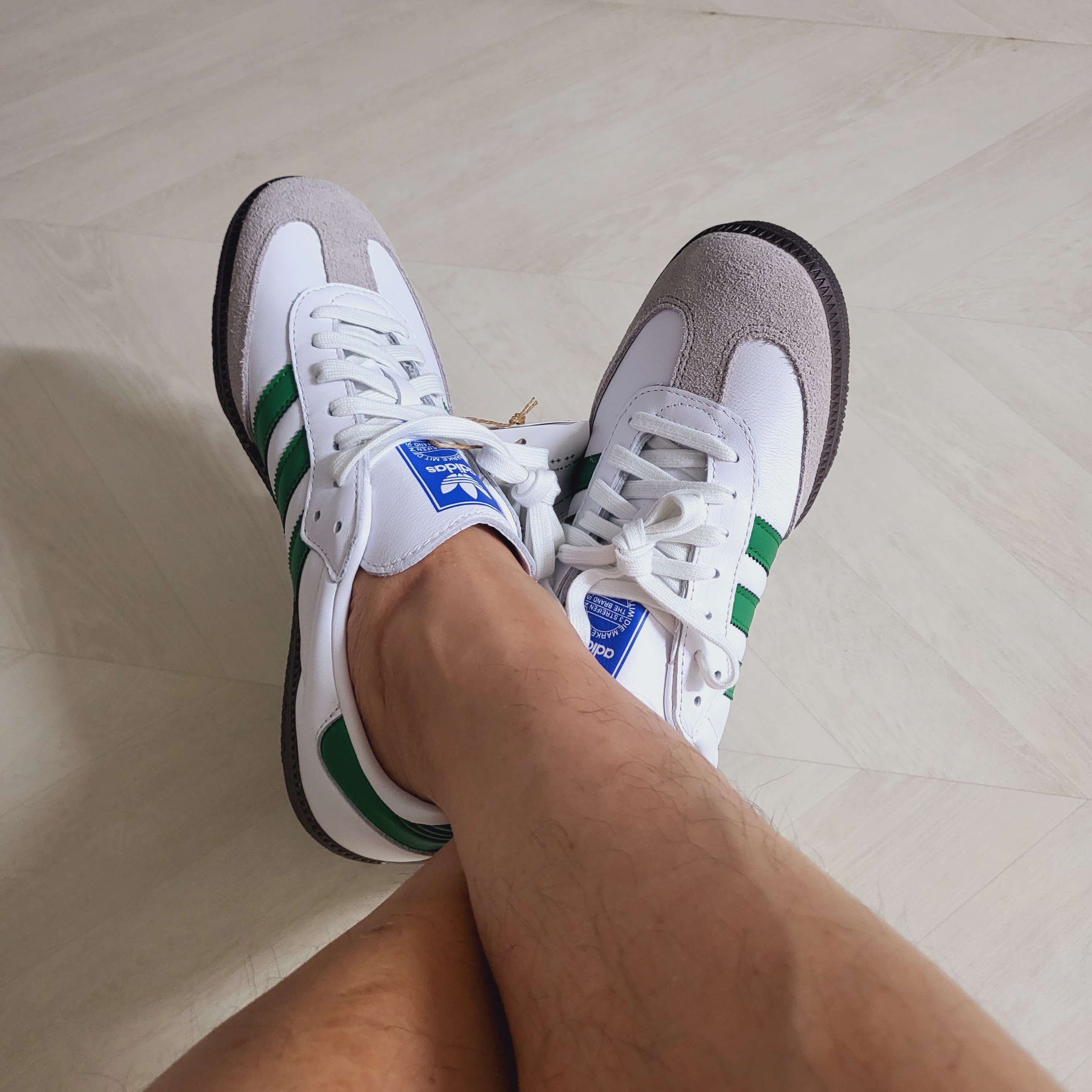 Adidas Samba OG White Green 착용 스타일 - 1