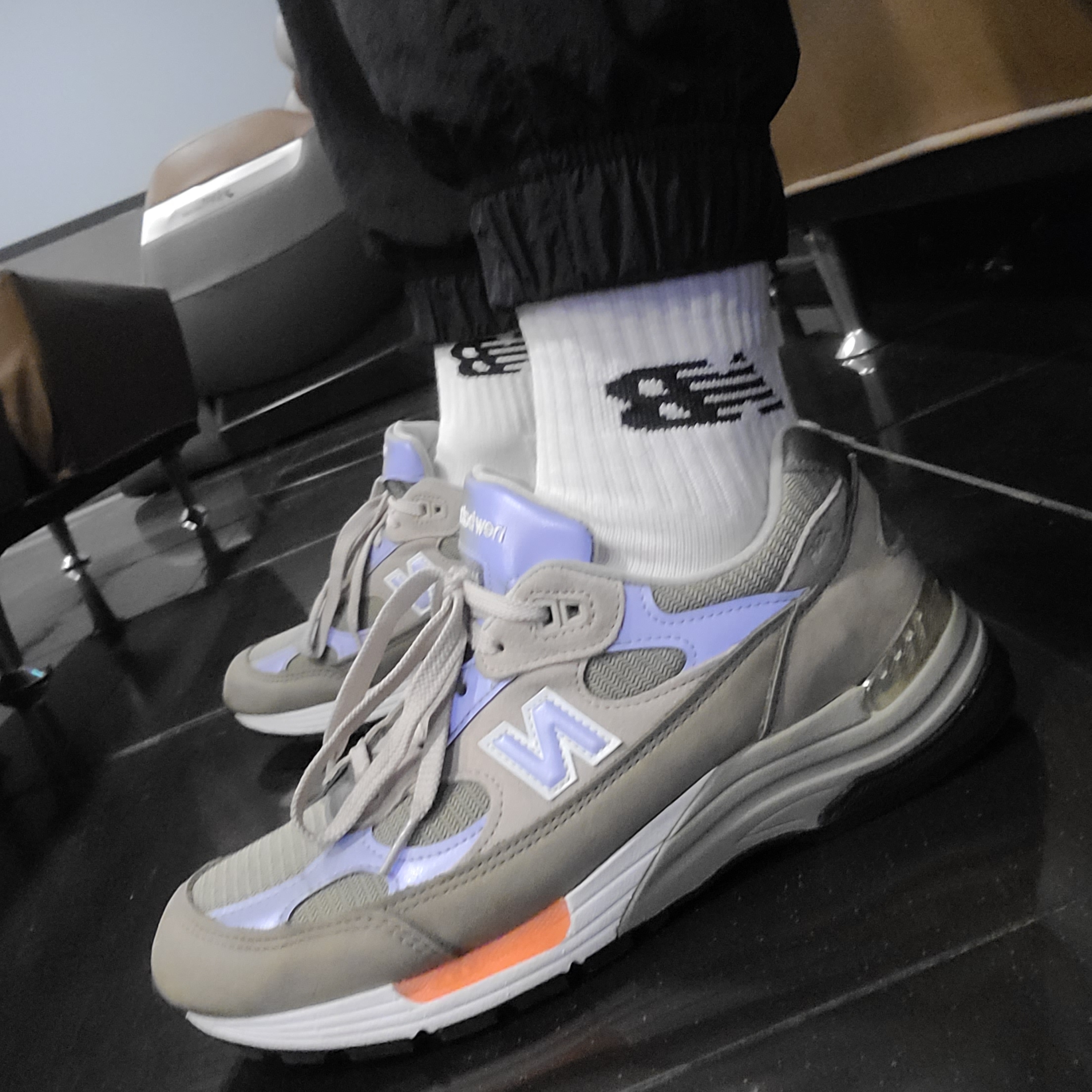 New Balance x WTAPS 992 Made in USA Olive 착용 스타일