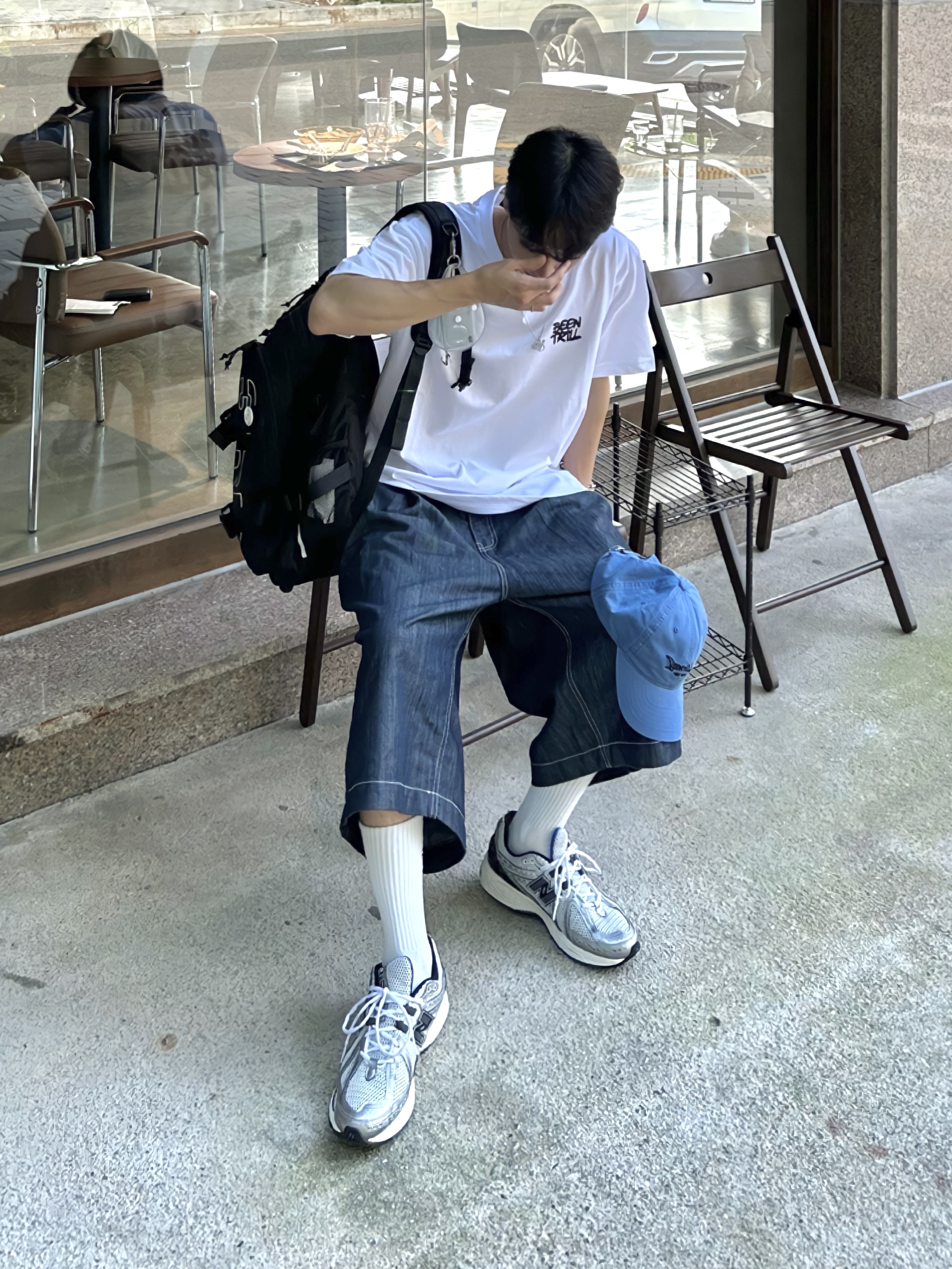 New Balance 860v2 Metallic Silver 착용 스타일 - 2