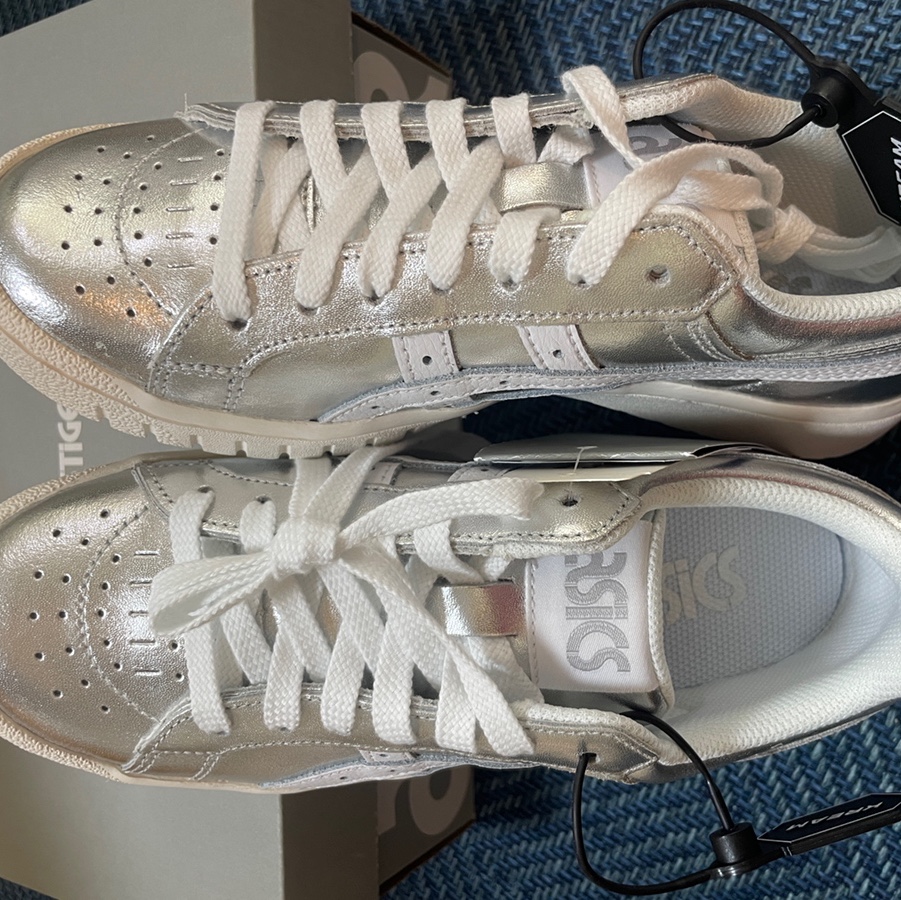 Asics Tiger Gel-PTG Silver White 착용 스타일