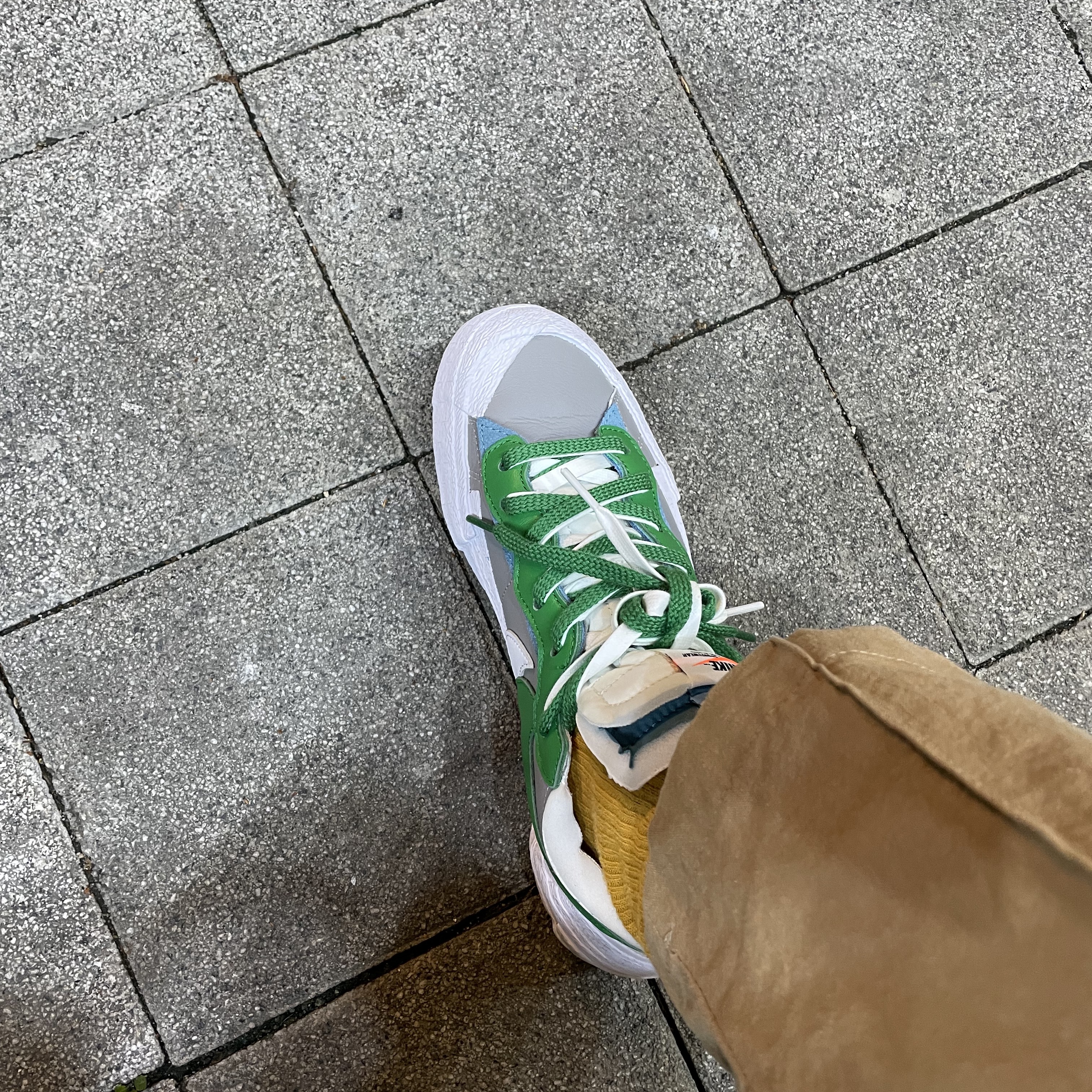 Nike x Sacai Blazer Low Classic Green 착용 스타일