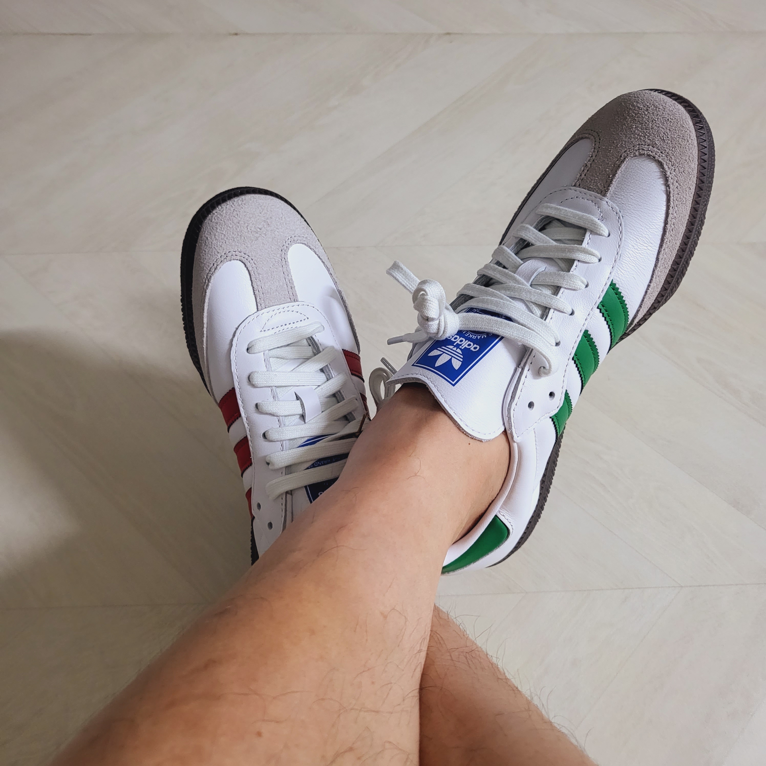 Adidas Samba OG White Green, Adidas Samba OG White Better Scarlet 착용 스타일 - 2
