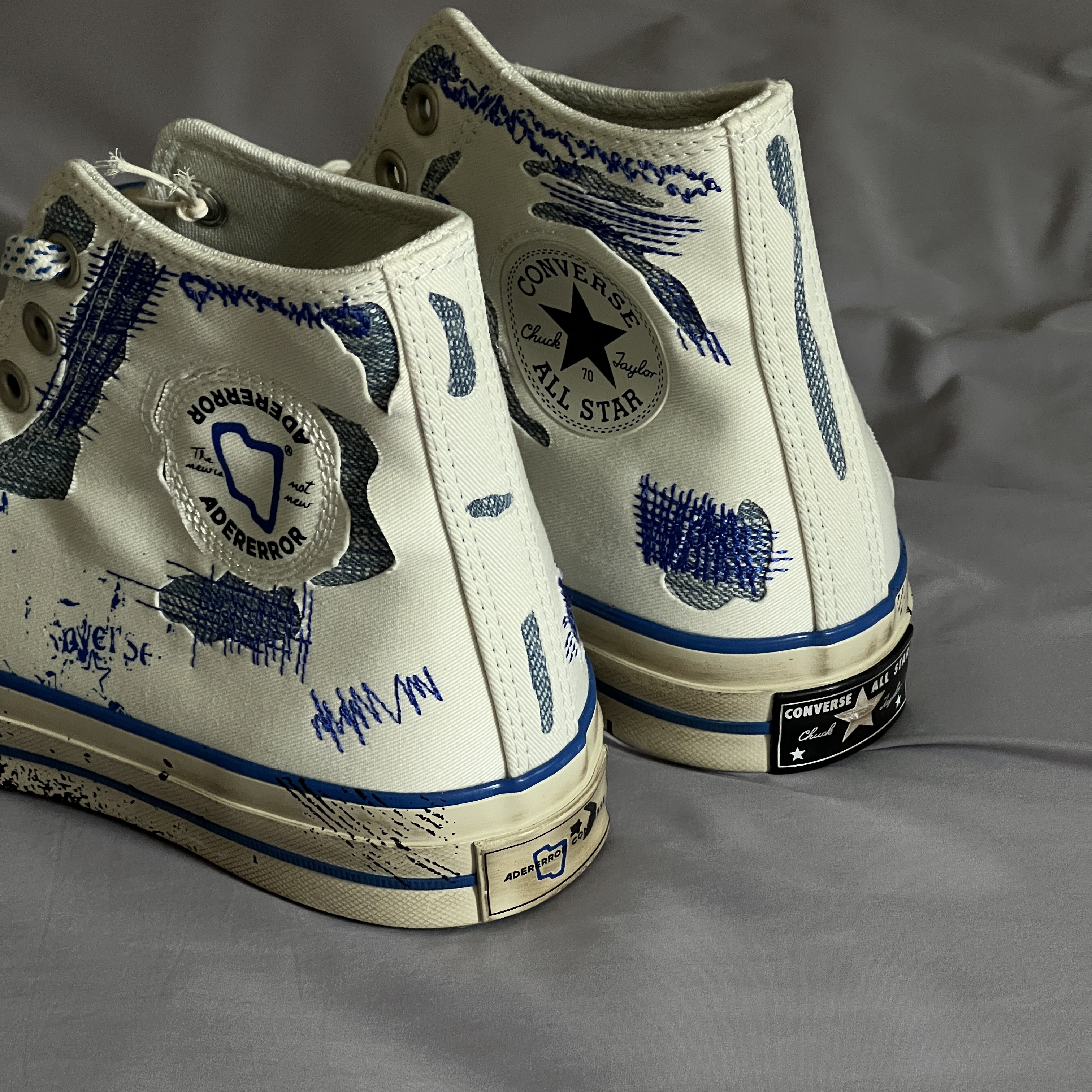 Converse x Ader Error Chuck 70 High White 착용 스타일 - 2