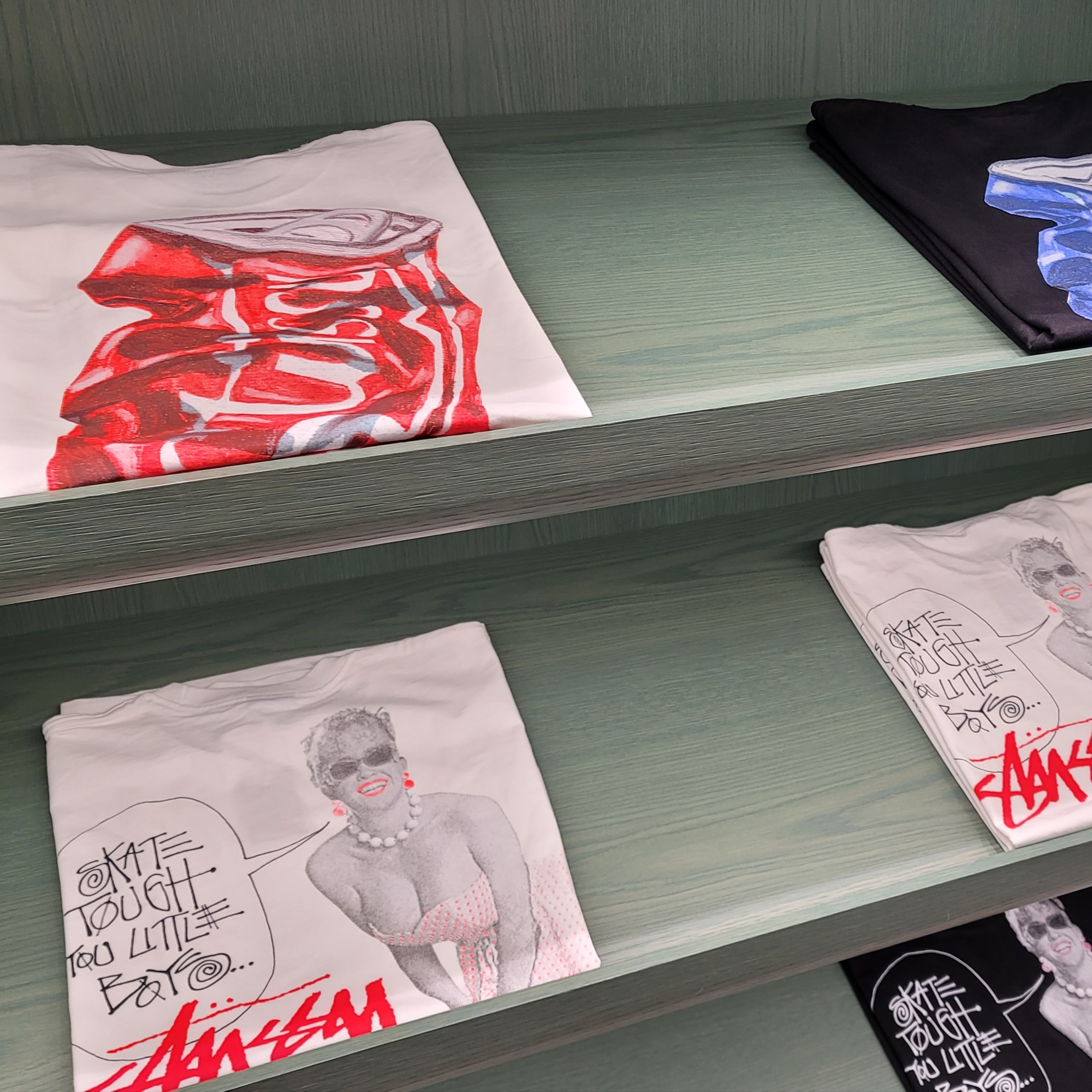 Stussy Soda Can T-Shirt White 착용 스타일 - 1