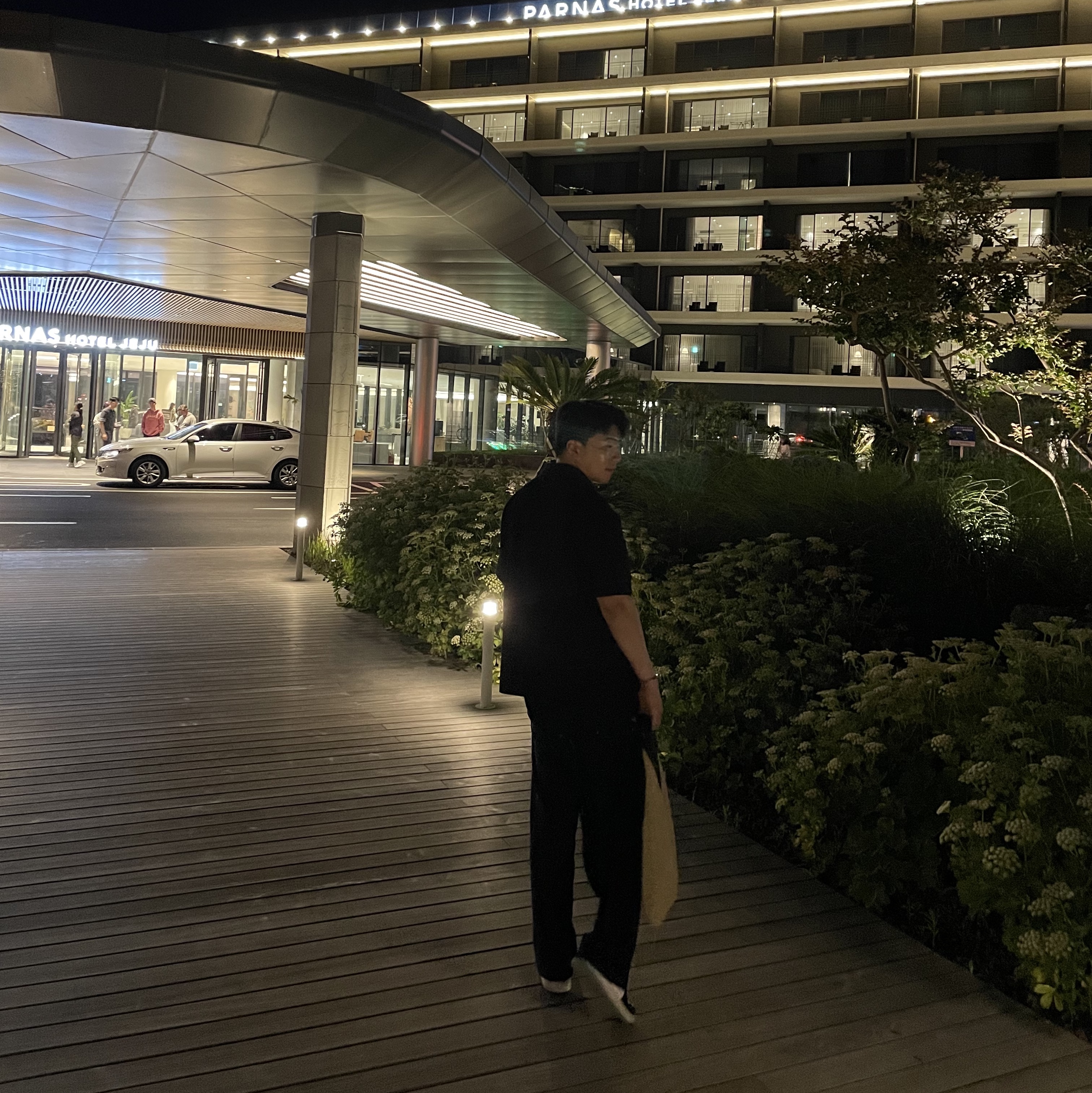 Homme Plisse Issey Miyake Straight Basics Pants Black, Homme Plisse Issey Miyake Basics Polo Black 착용 스타일