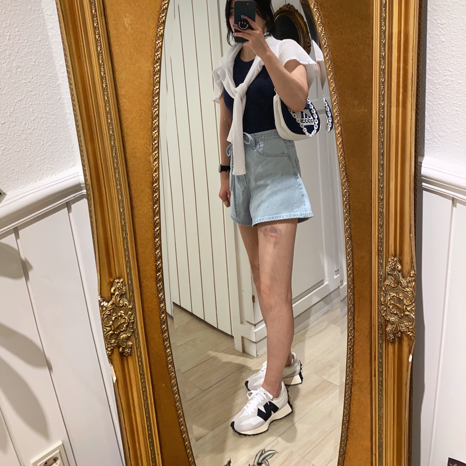 New Balance 327 White Black 착용 스타일