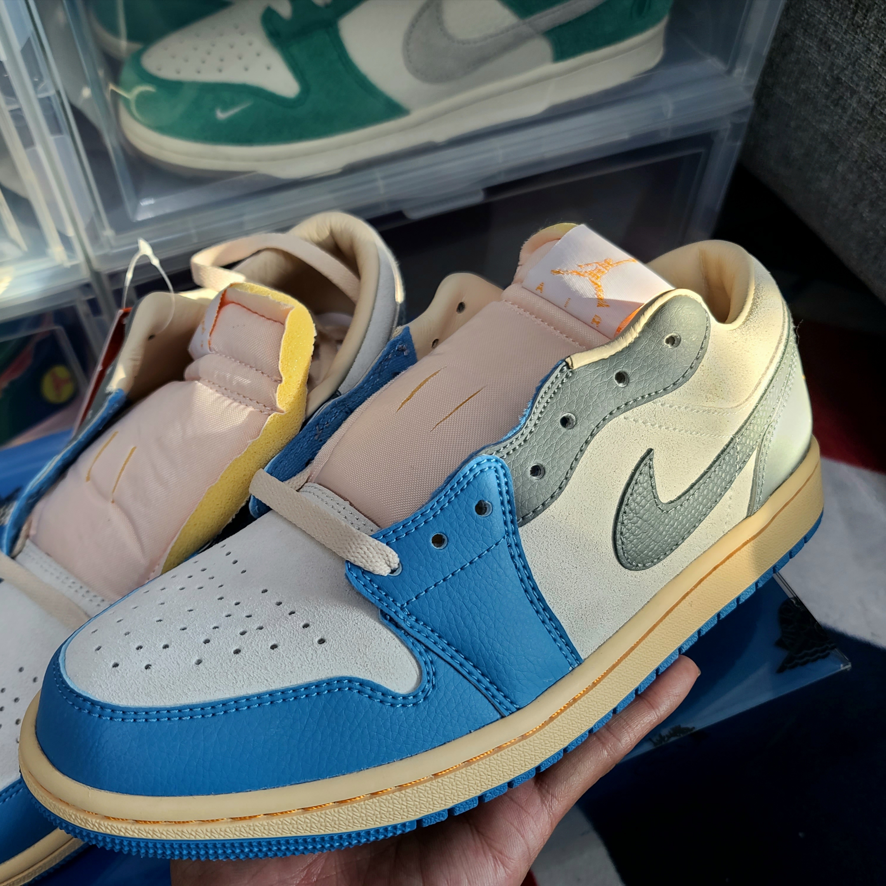 Jordan 1 Low SE Tokyo 96 착용 스타일