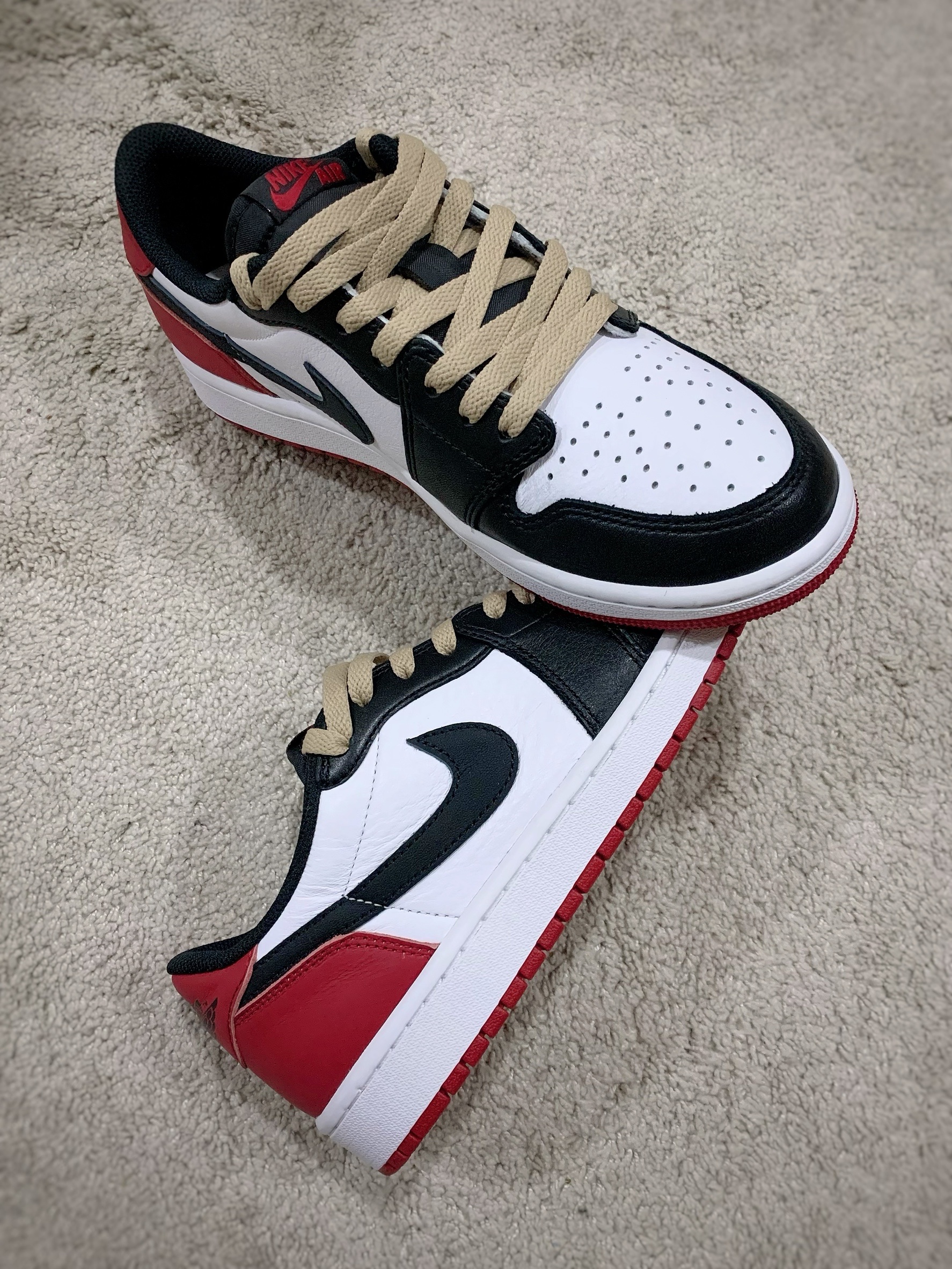 Jordan 1 Retro Low OG Black Toe 착용 스타일