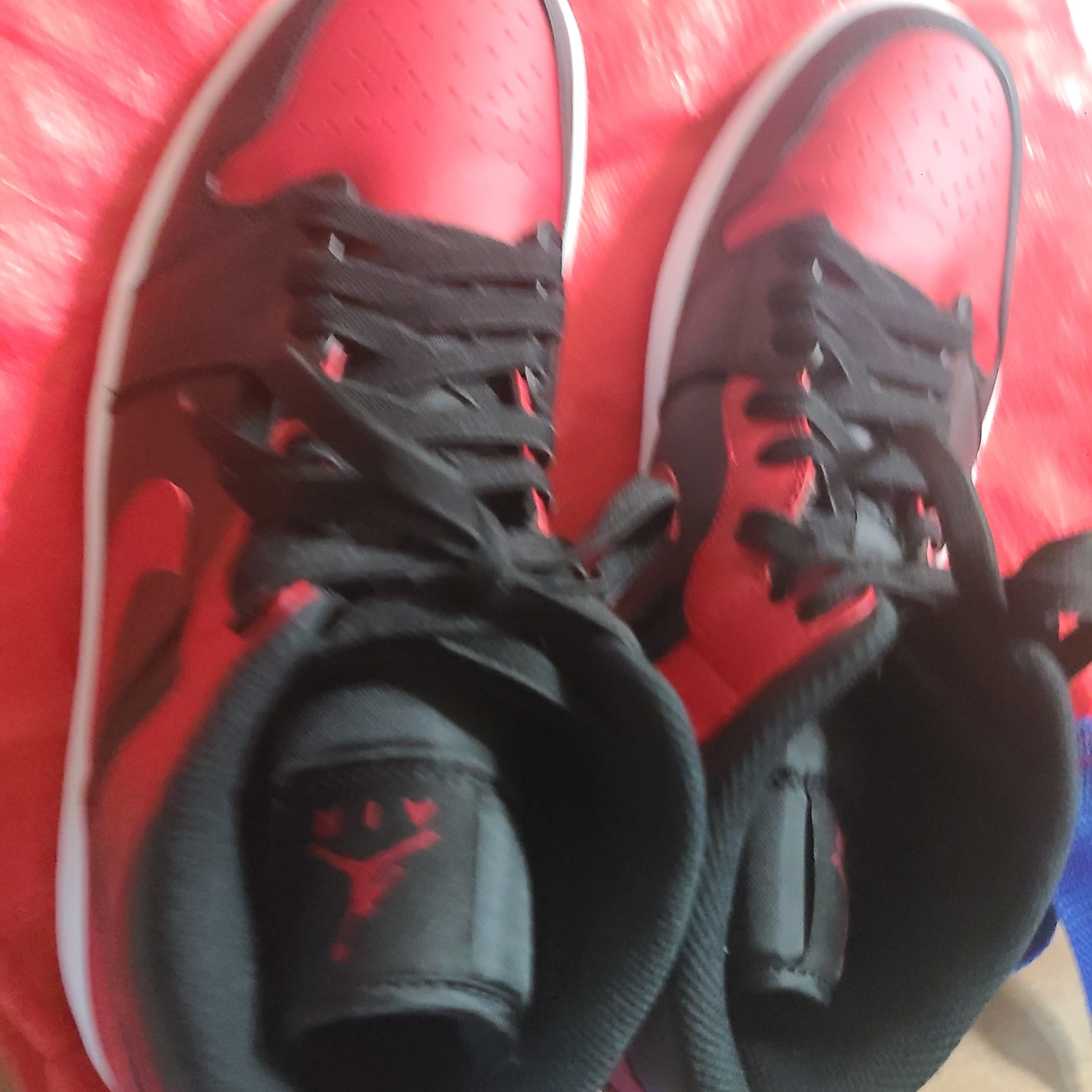 Jordan 1 Mid Bred Banned 2020 착용 스타일