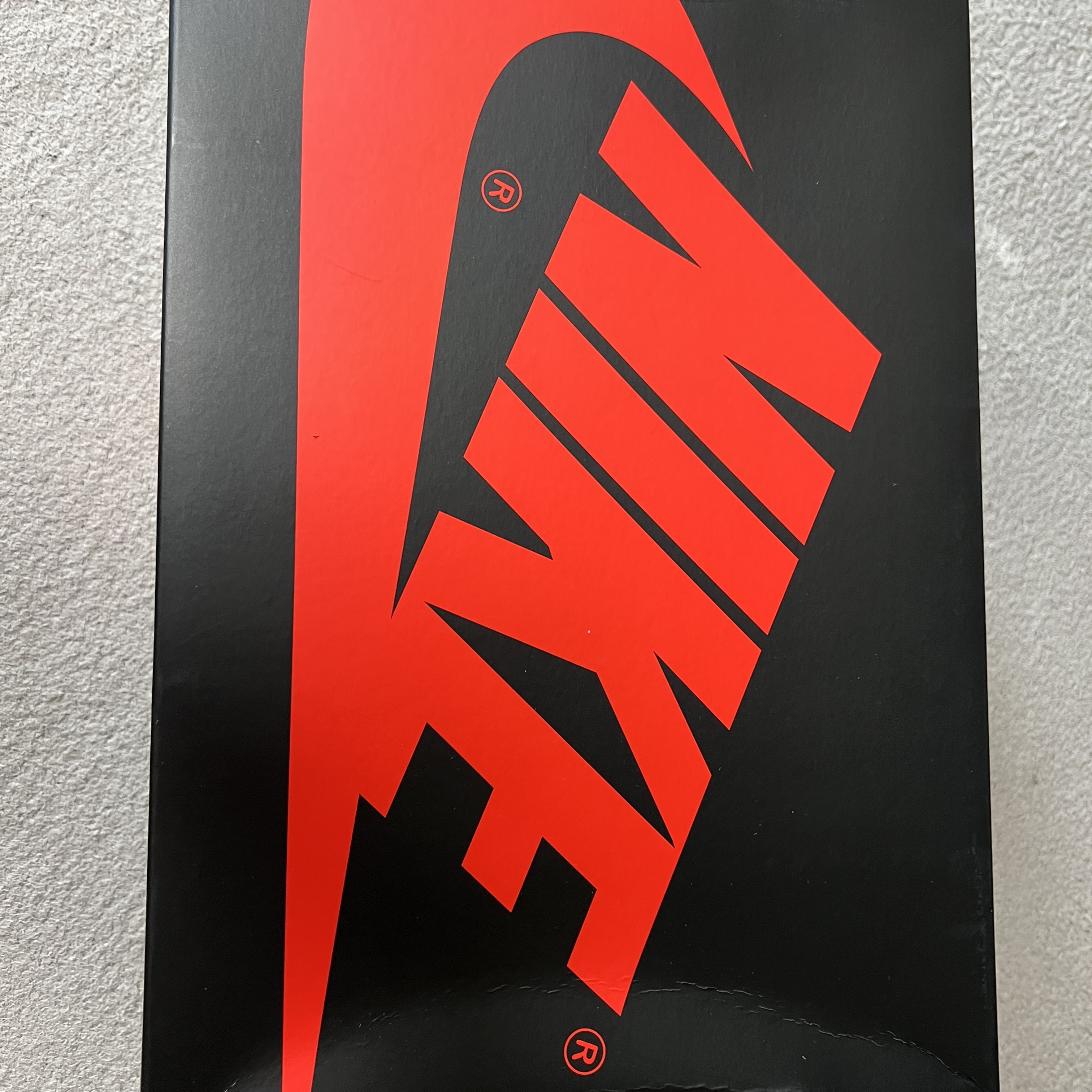Jordan 1 Retro Low OG Black Toe 착용 스타일 - 1